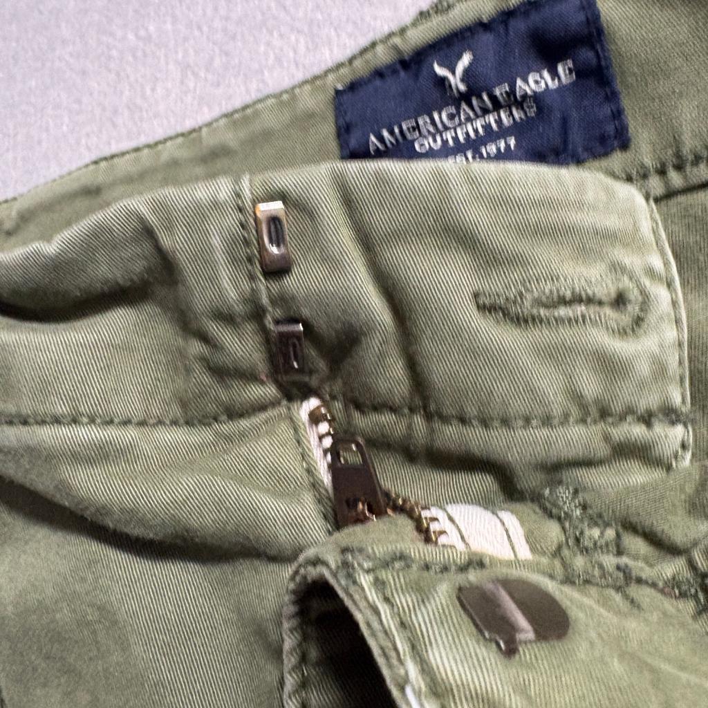 American Eagle Outfitters Womens Pants Size 6 Green Cotton Stretch Jogger