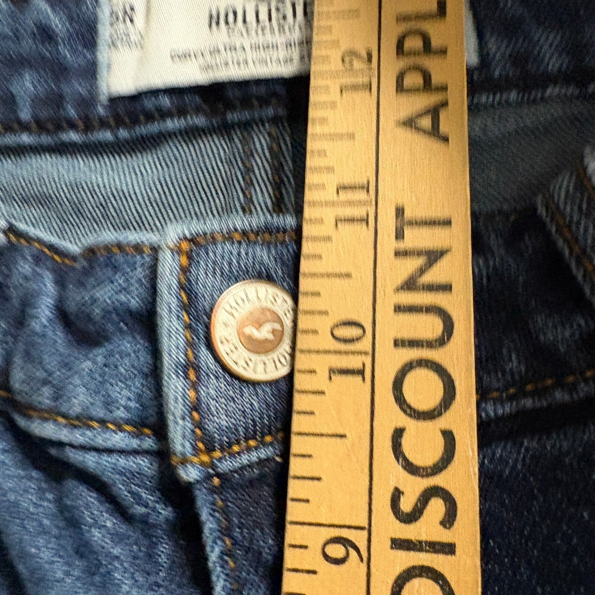 Hollister Curvy Ultra High Rise Dad Jeans Womens 5R 27x31 Distressed Blue Denim
