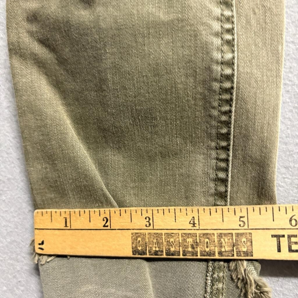 Refuge Olive Green Distressed Skinny Jeans Womens Size 2 Raw Hem Cropped Stretch