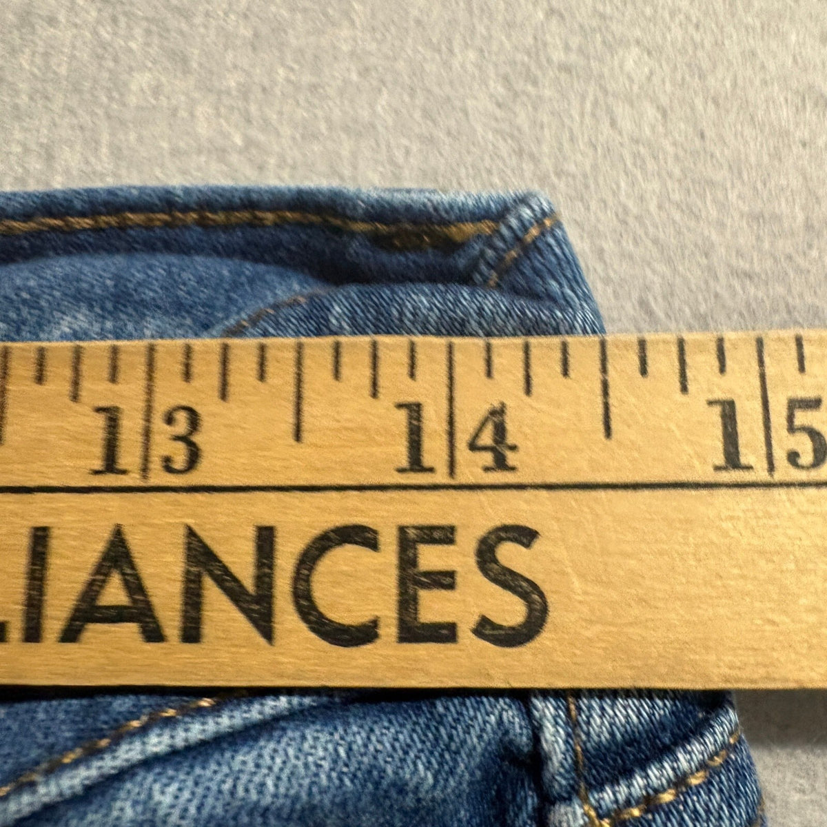 LOFT The Bootcut Jeans Womens 28 / 6 Medium Wash Denim Stretch Pants