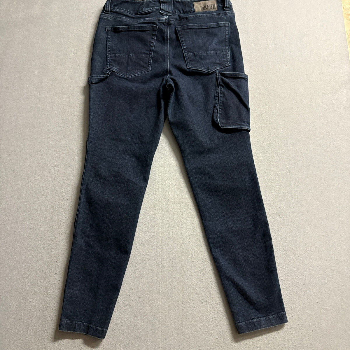 Duluth Trading Co Womens 10 Regular Curvesetter Waistband Dark Wash Utility