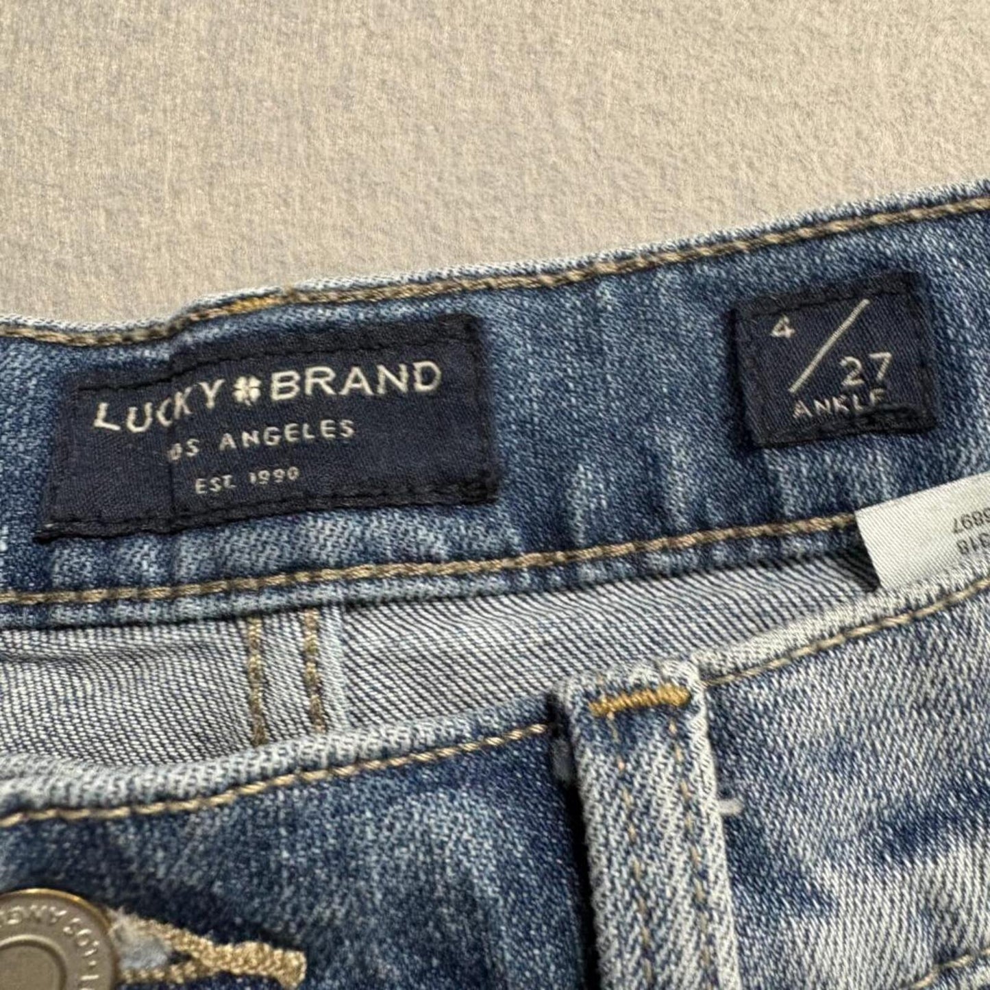 Lucky Brand Drew High Rise Mom Jeans Womens Size 4 27 Ankle Distressed Blue