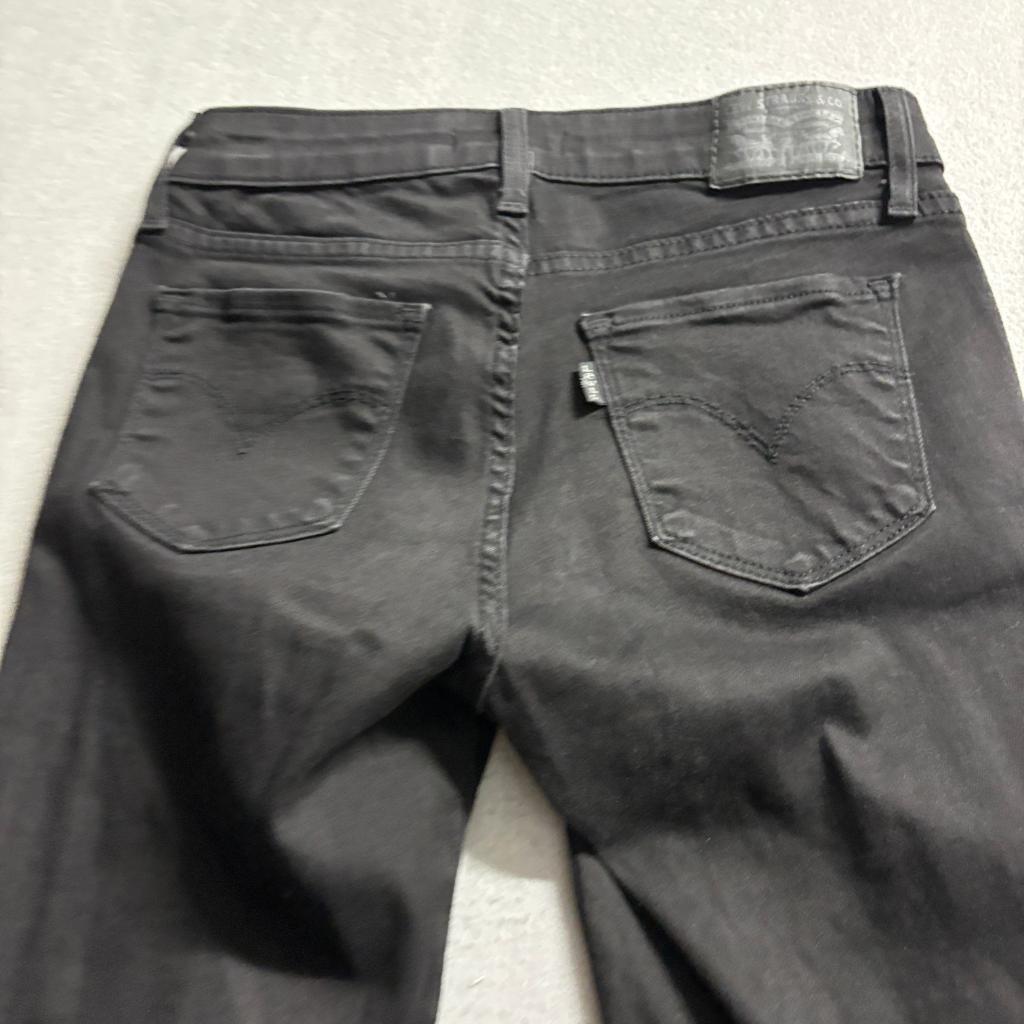 Levi's 711 Skinny Ankle Jeans Womens Size 25 Black Stretch Denim