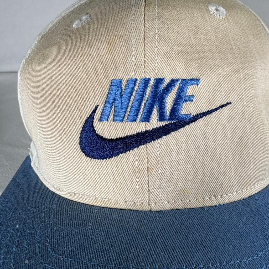 Vintage Nike Swoosh Snapback Hat Mens Beige Blue Green Under Visor Cap