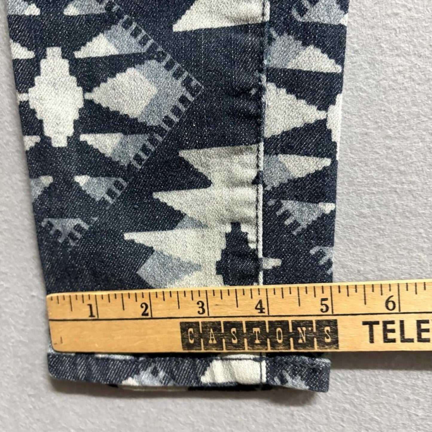Fire Los Angeles Aztec Print Skinny Jeans Womens Size 3 Distressed Blue Denim