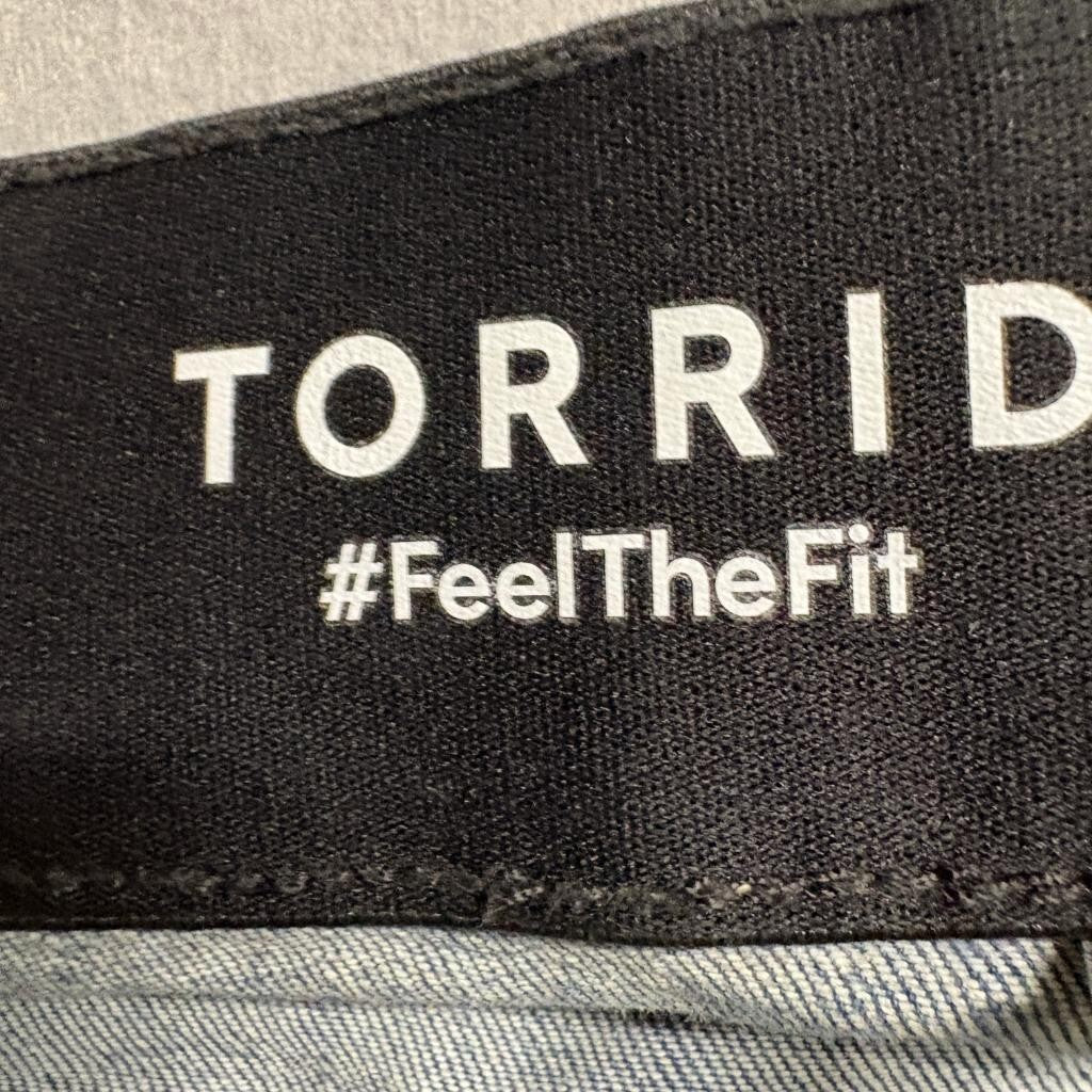 Torrid Bombshell Flare Jeans Womens 16R Premium Stretch Blue Denim