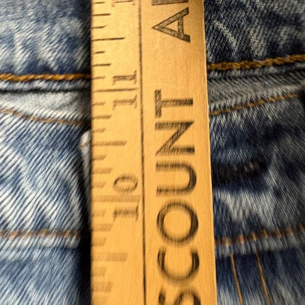 Levi's 501 S Skinny Jeans Mens 29x30 Distressed Raw Hem Light Wash Denim
