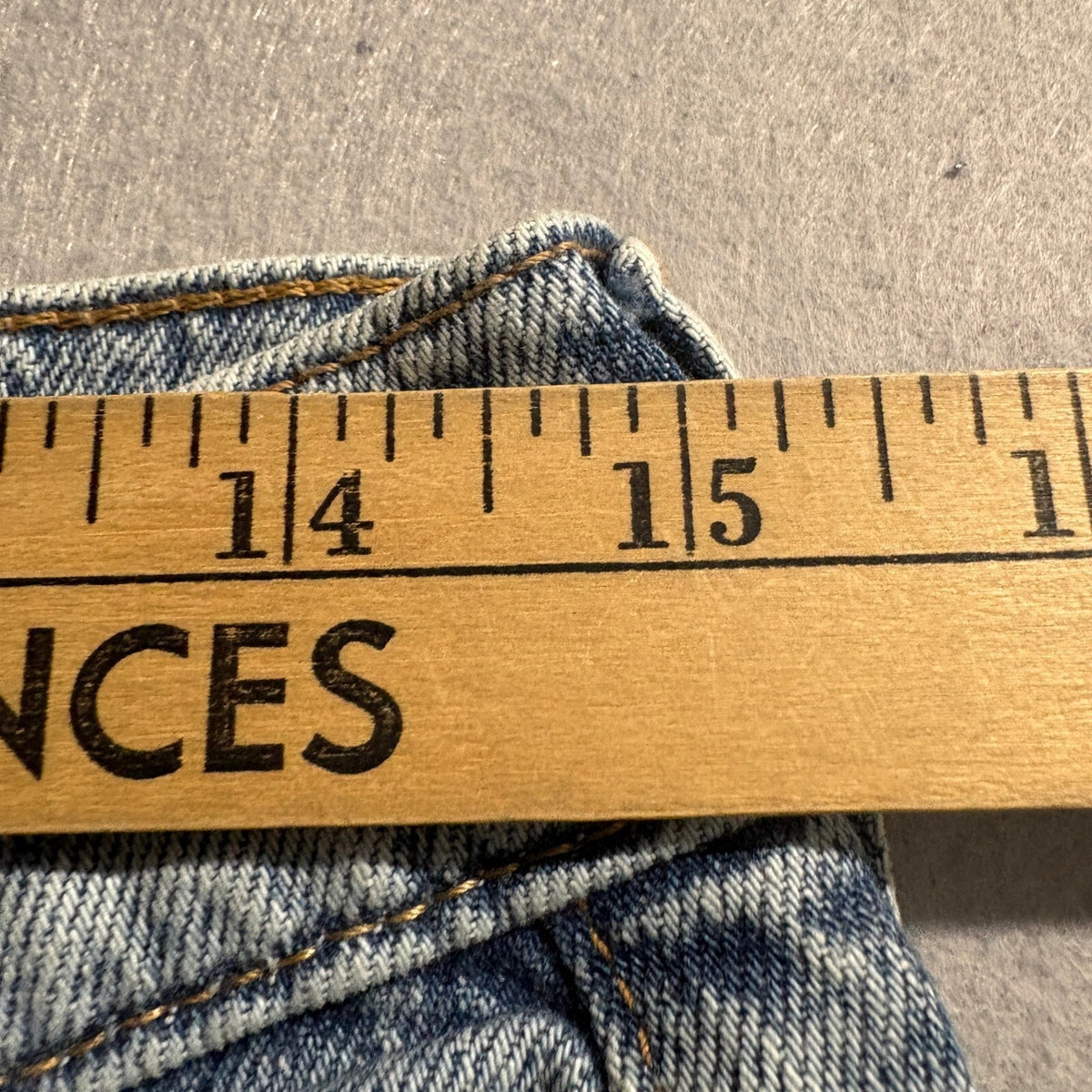 Aeropostale High Rise Flare Jeans Womens Size 6R Light Wash Distressed Denim