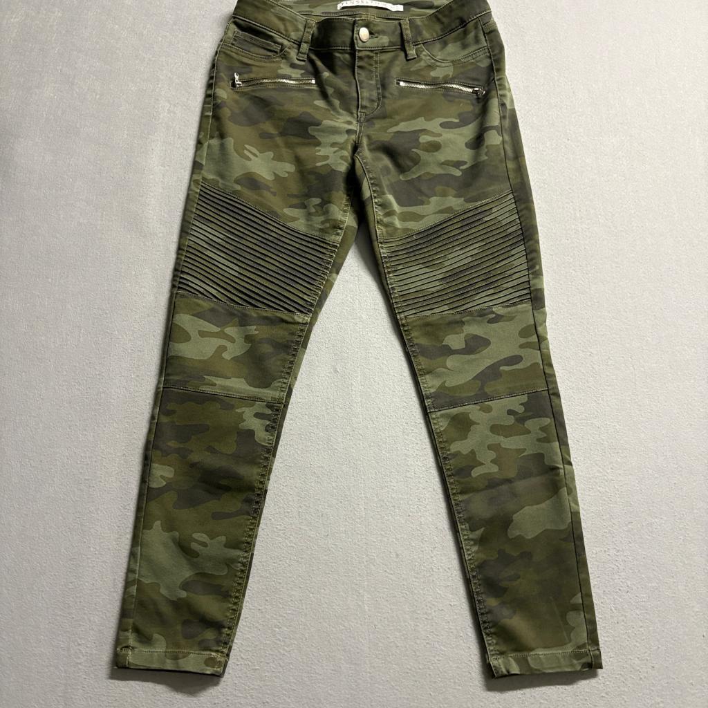 Tinseltown Camo Moto Pants Womens Size 11 Green Camouflage Skinny Ribbed Jeans