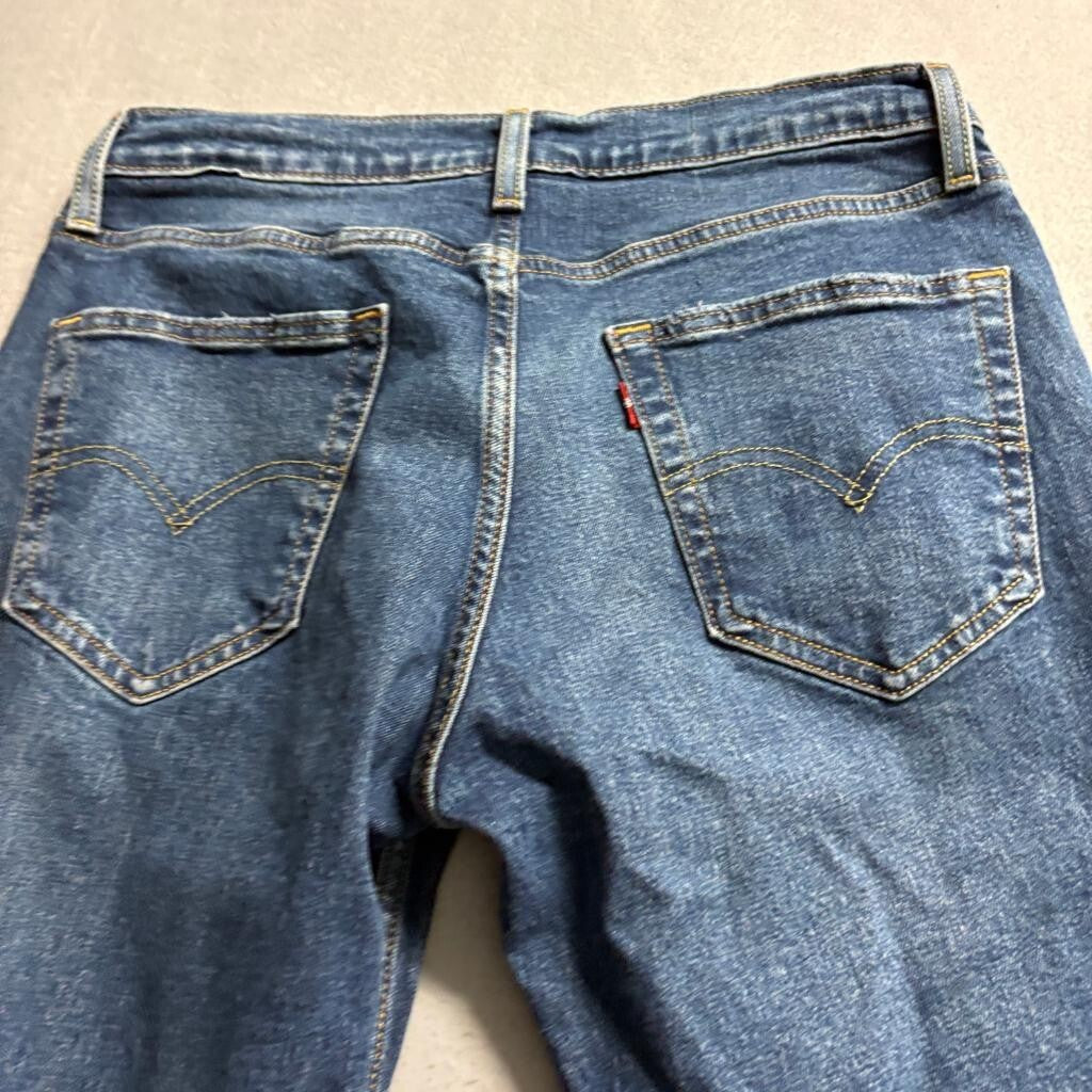 Levi's 501 Original Fit Jeans Womens W32 L32 Blue Distressed Raw Hem Denim