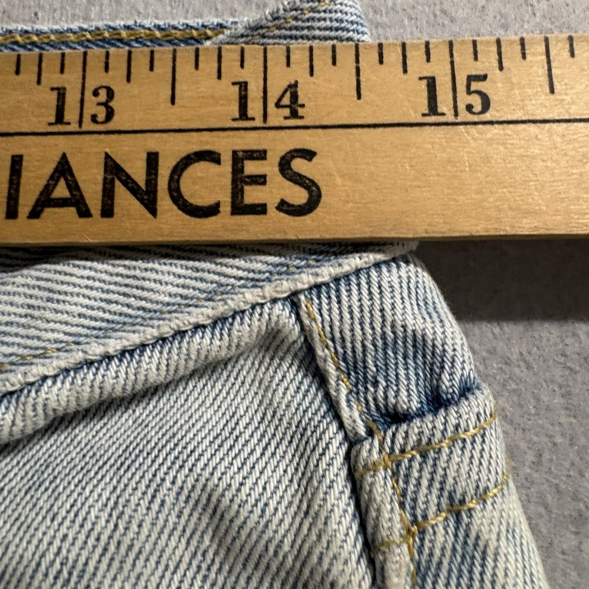 BDG Urban Outfitters Distressed Bootcut Jeans Womens 28 Light Wash Ripped Denim