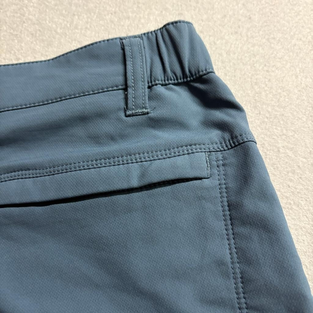 Mondetta Outdoor Project Mens Shorts Size 30 Blue Polyester Blend Stretch Golf