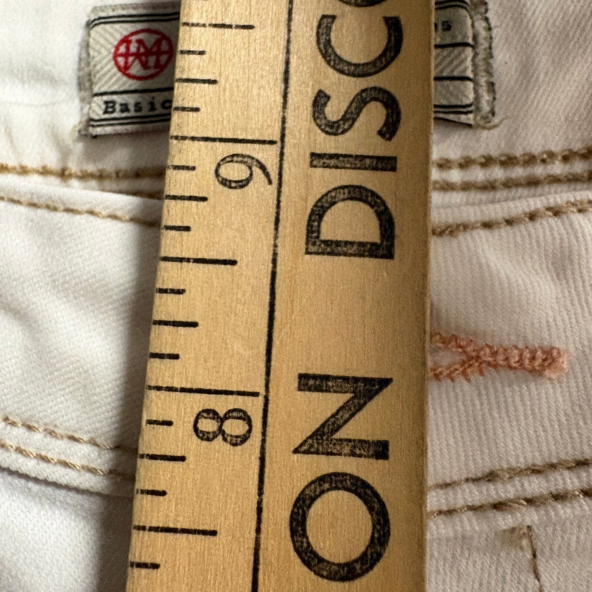 I & M Premium Jeans Womens Size 9 White Distressed Ripped Denim Stretch Pants