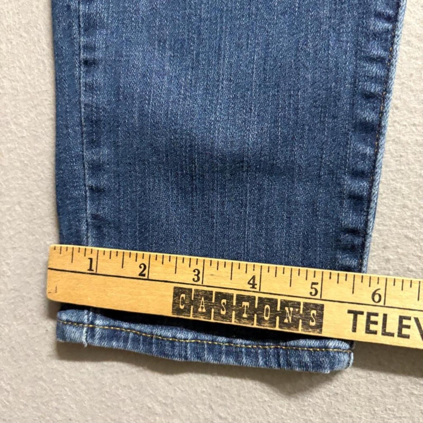 Levis High Rise Skinny Ankle Jeans Womens 33 Blue Denim Stretch Cropped