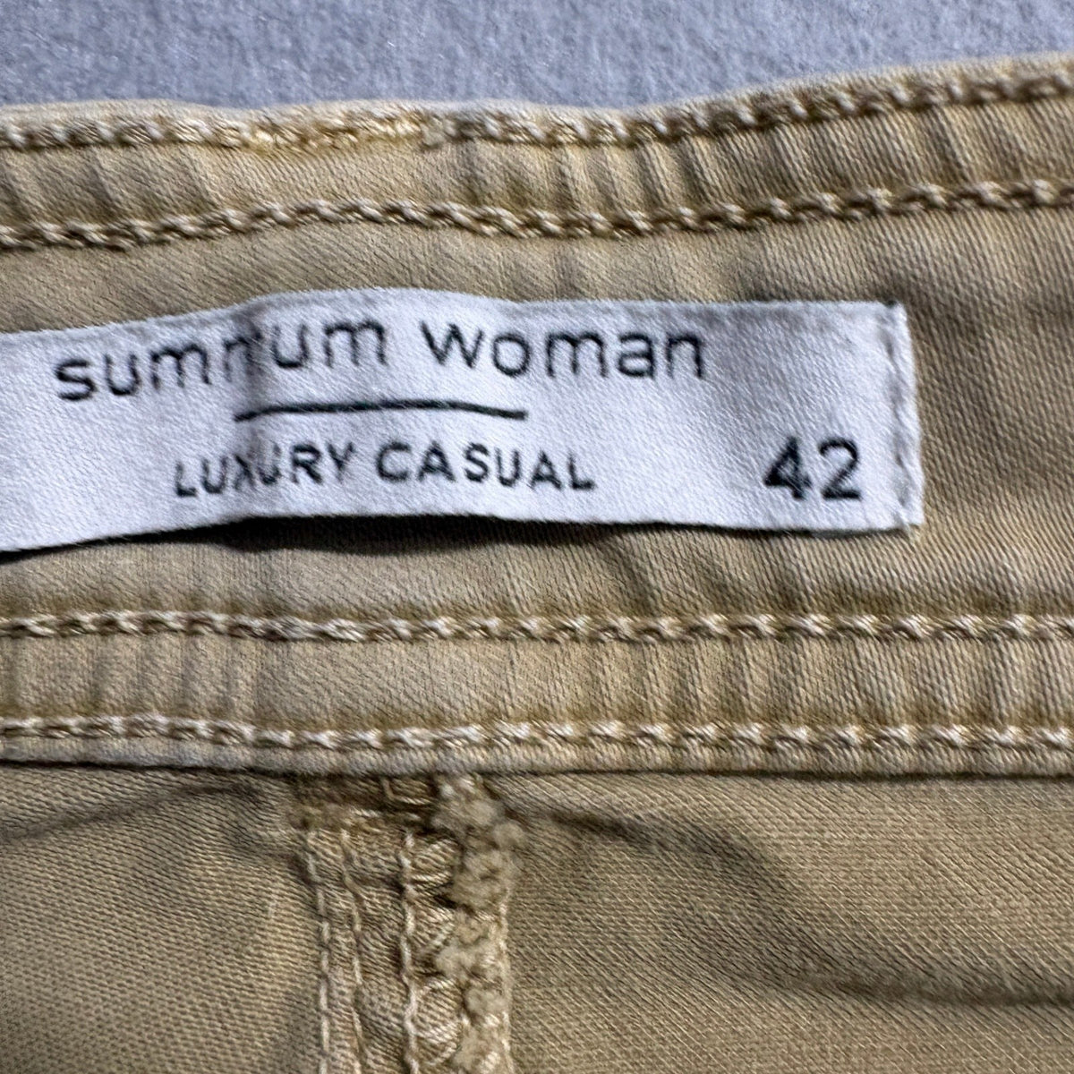 Summum Woman Cargo Pants Size EU 42 US 10 Tan Khaki Raw Hem Stretch Utility