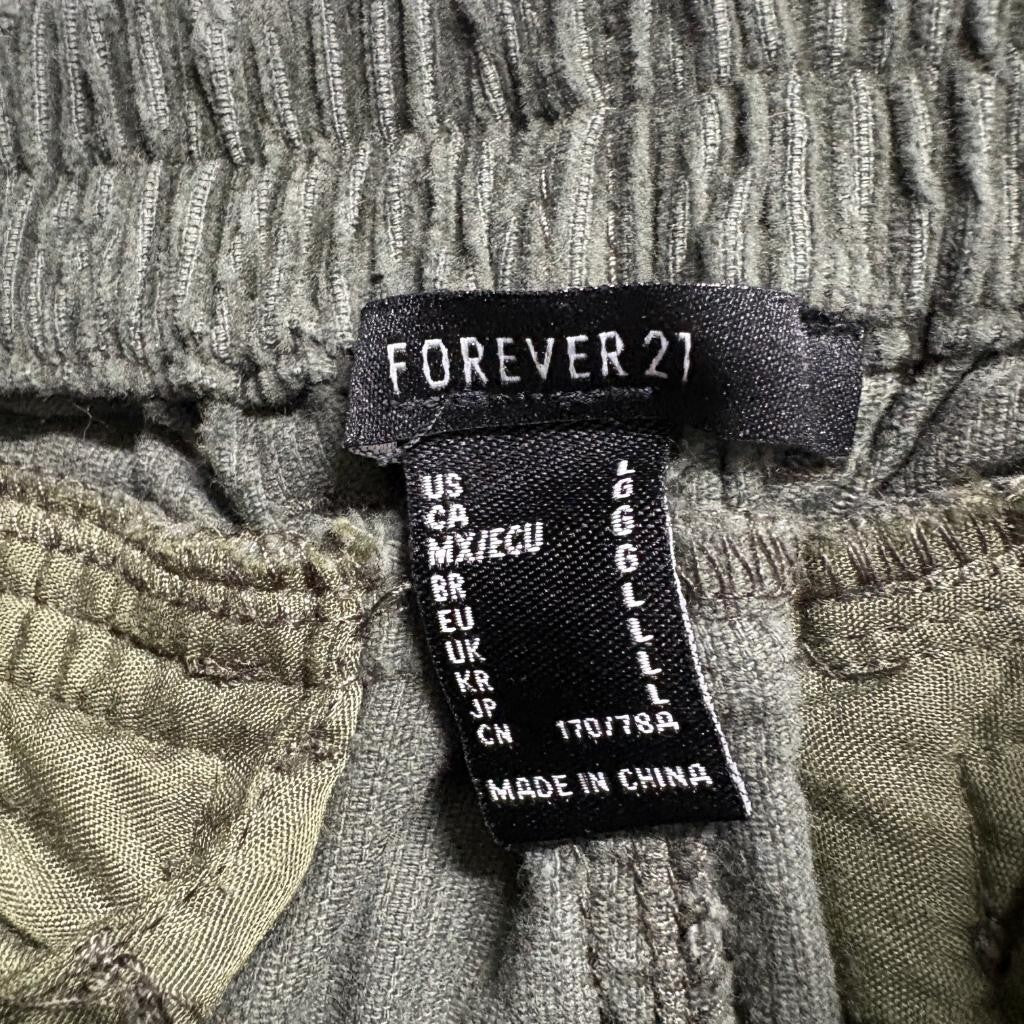 Forever 21 Corduroy Cargo Pants Womens Large Olive Green Wide Leg Y2K Utility