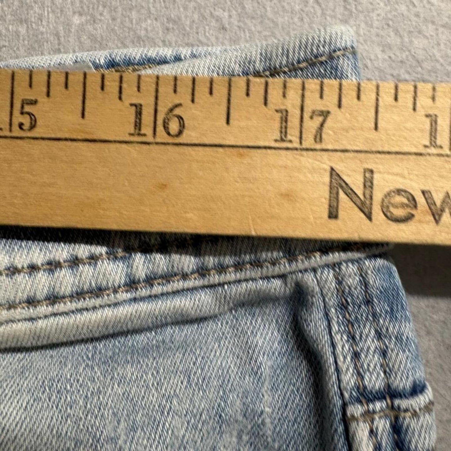 American Eagle Active Flex Denim Joggers Mens Medium Distressed Light Wash Jeans