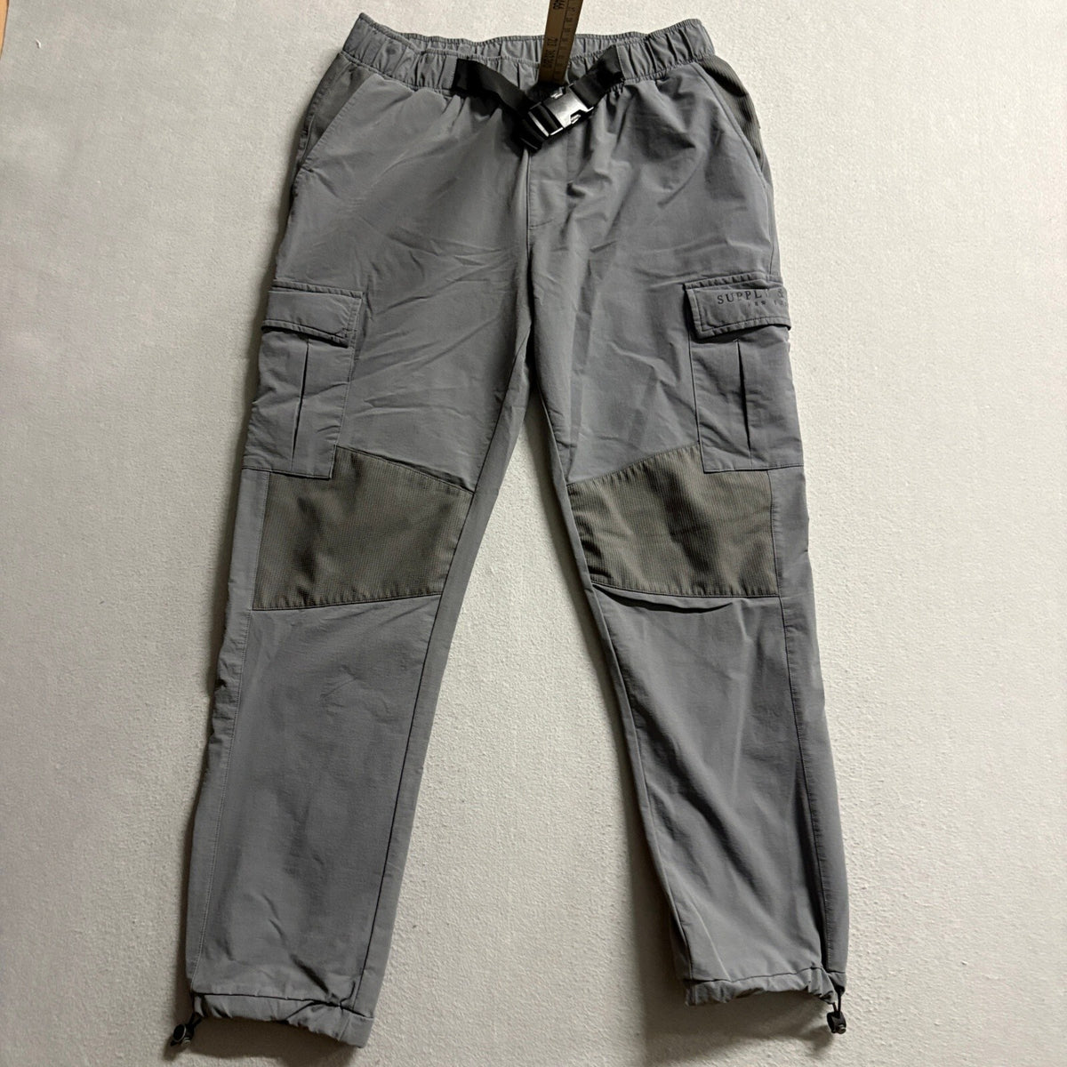 Supply & Demand Cargo Pants Womens Large Gray Elastic Waist Buckle Belt Utility
