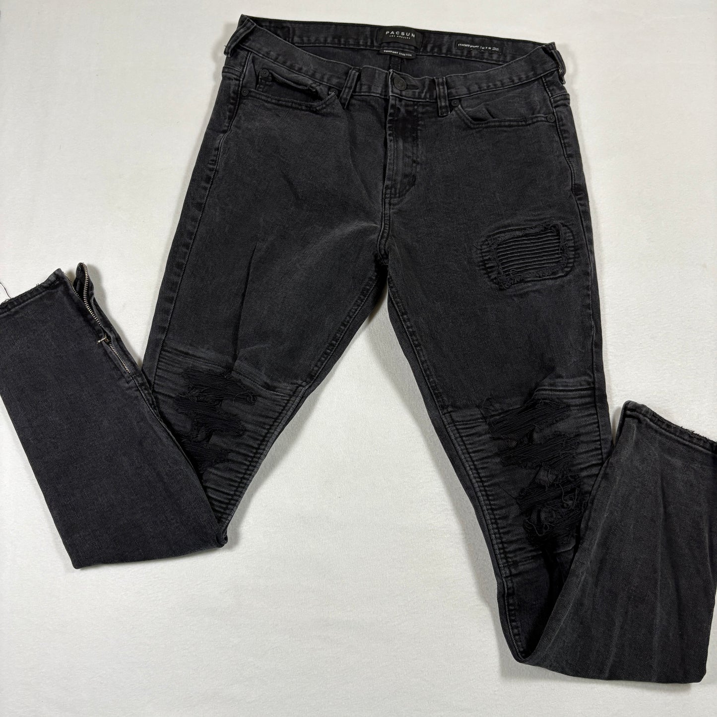 PacSun mens jeans size 33x30 black stacked skinny distressed grunge Y2K zipper