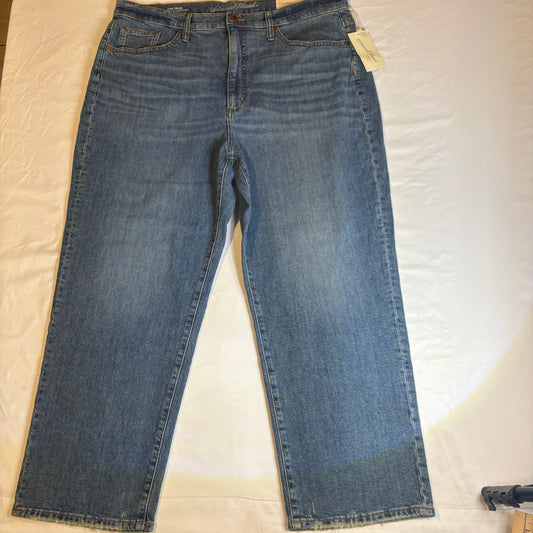 Baggy Universal Thread Jeans Women’s 18/34R Blue Vintage Stretch Straight NWT