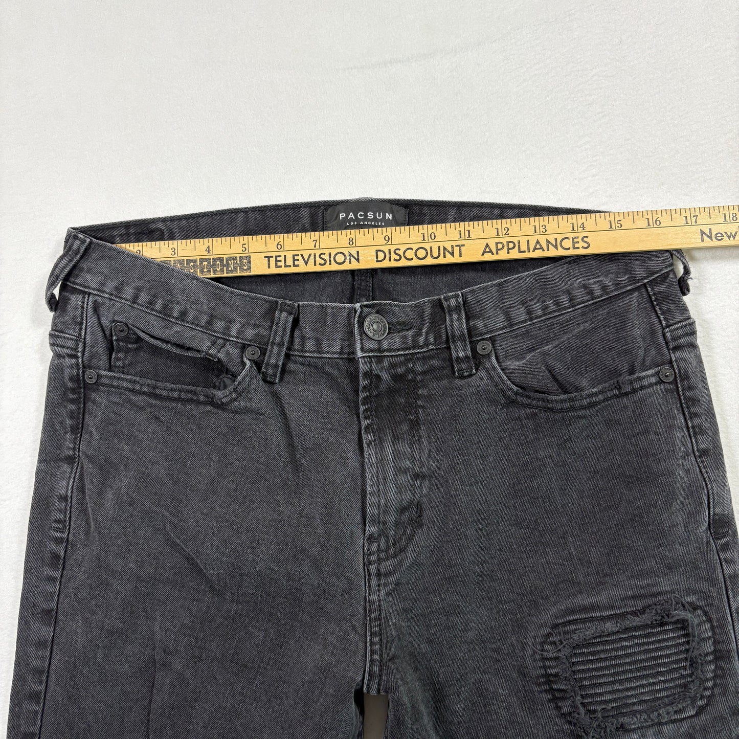 PacSun mens jeans size 33x30 black stacked skinny distressed grunge Y2K zipper