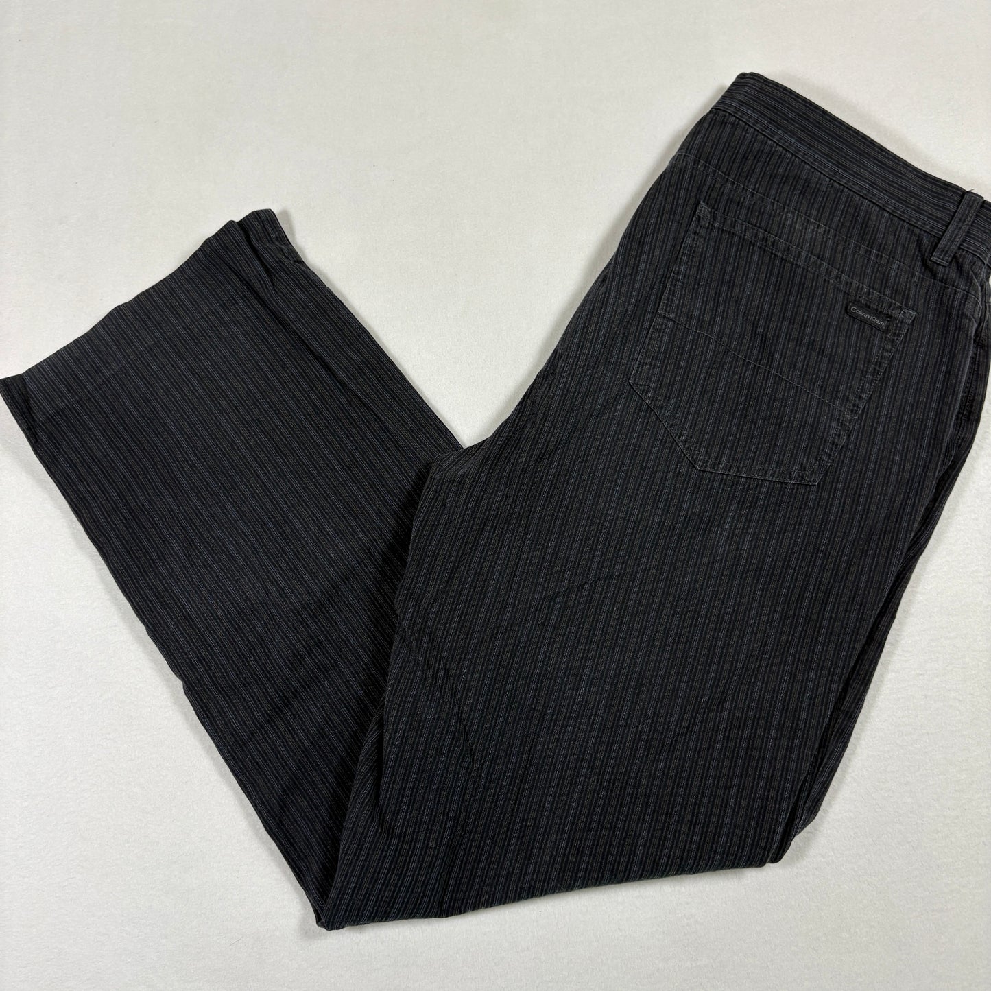 Calvin Klein mens pants size 34x32 black gray pinstripe Y2K vintage straight