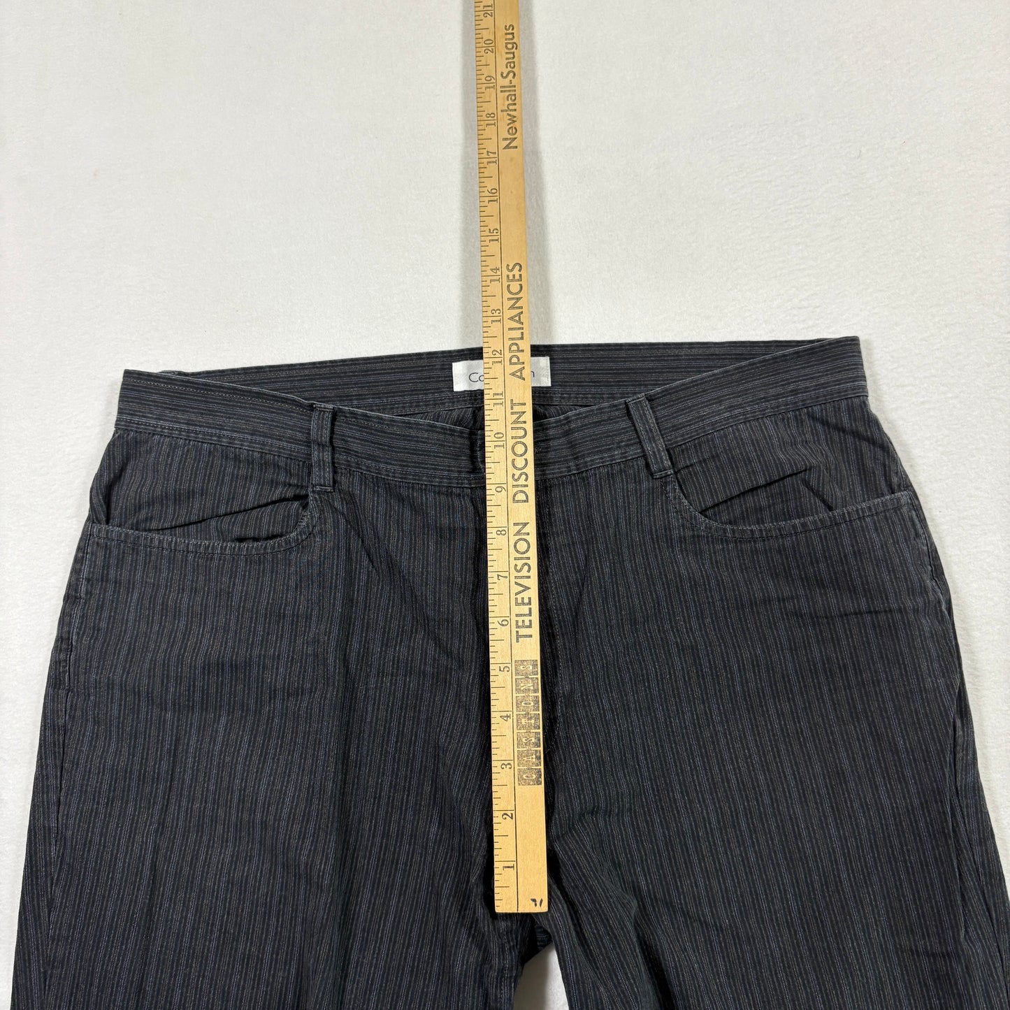 Calvin Klein mens pants size 34x32 black gray pinstripe Y2K vintage straight