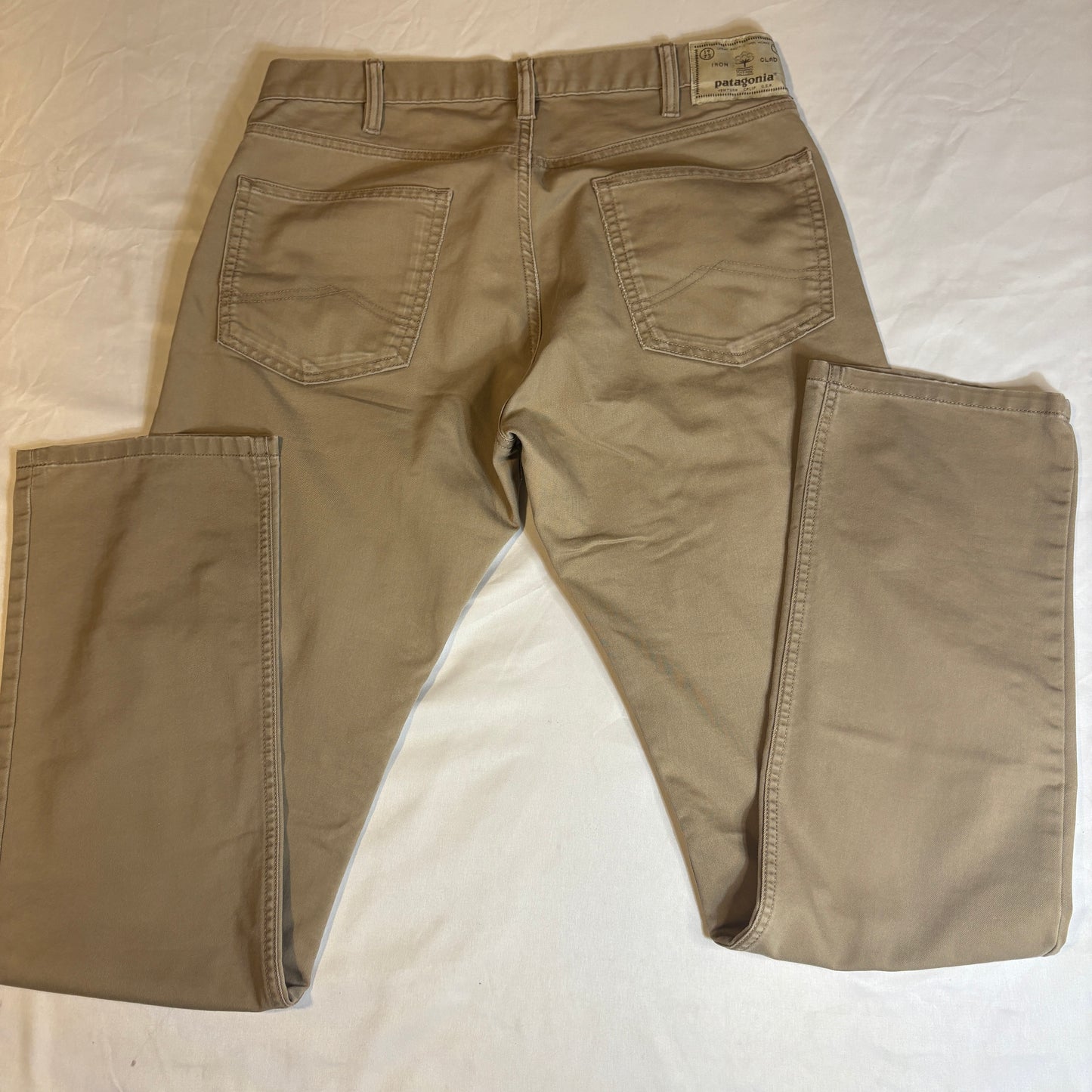 Patagonia Mens Pants 31x32 Khaki Casual Straight Leg Organic Cotton Workwear