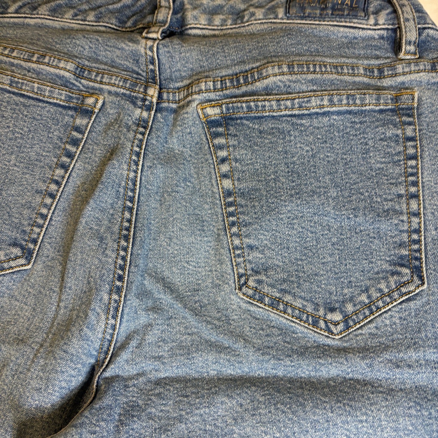 Liz Claiborne Jeans Women’s 6R Straight Leg High Rise Light Wash Denim Baggy