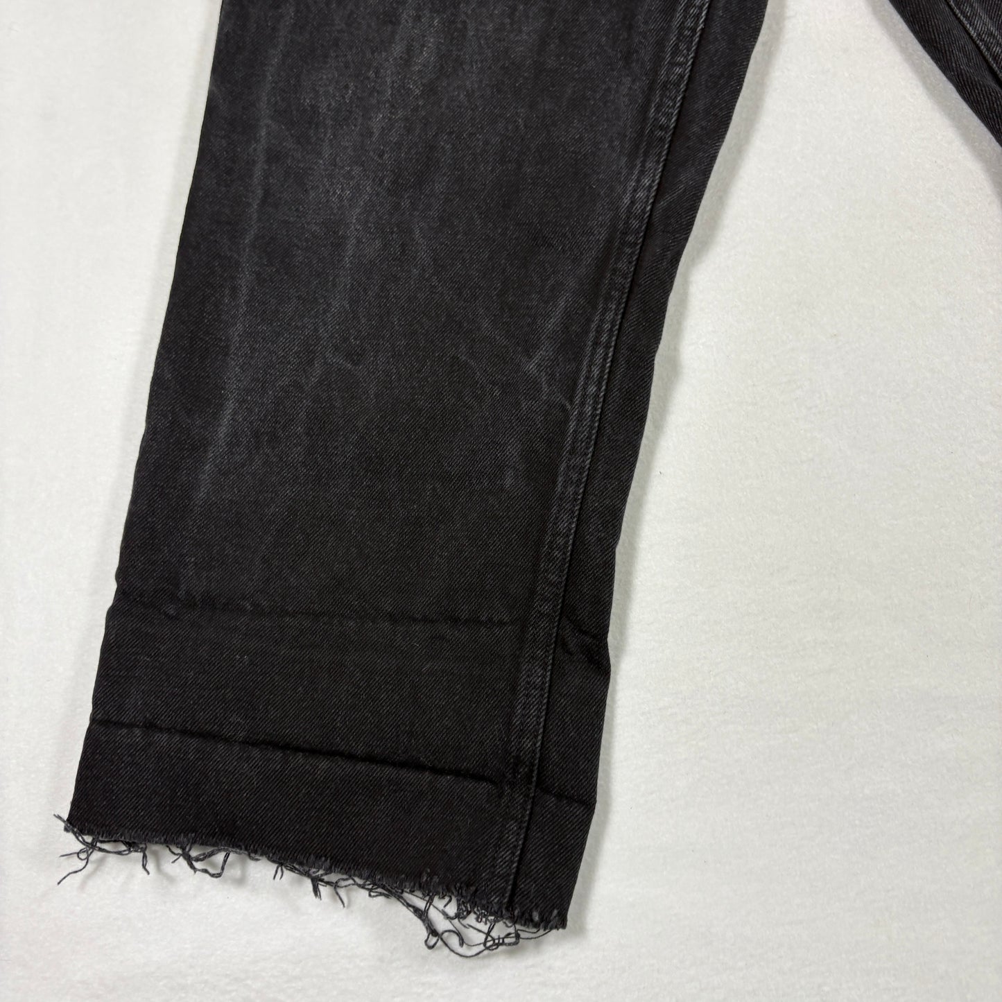 Tommy Hilfiger mens jeans size 34x30 black straight leg denim Y2K vintage grunge