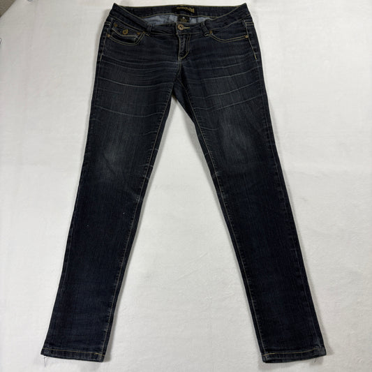 Celebrity Pink Jeans Womens Size 5 Dark Wash Skinny Stretch Denim Retro Y2K Fit!