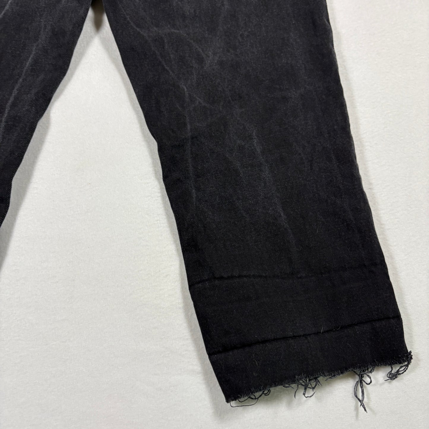 Tommy Hilfiger mens jeans size 34x30 black straight leg denim Y2K vintage grunge