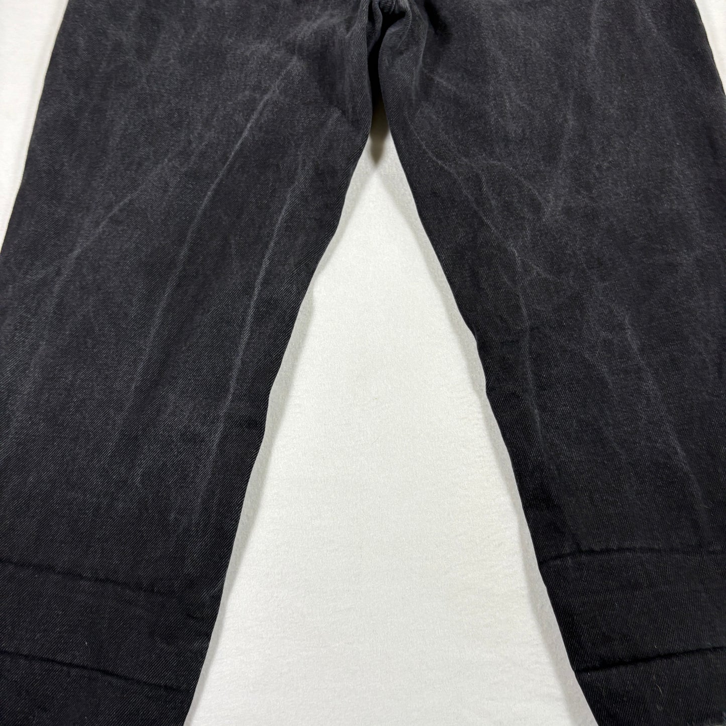 Tommy Hilfiger mens jeans size 34x30 black straight leg denim Y2K vintage grunge