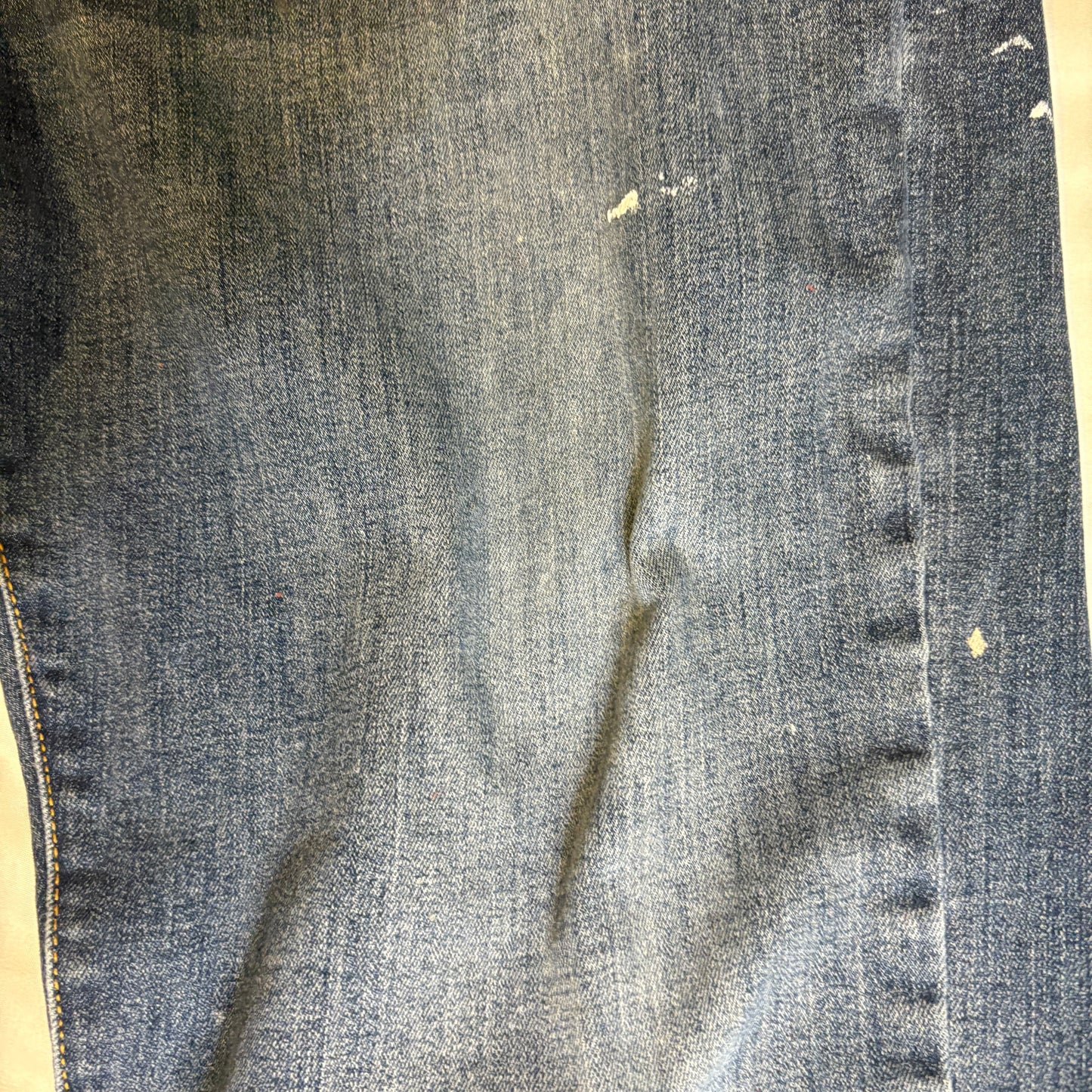 Lucky Brand Jeans Men’s 36x30 Blue Denim Straight Leg Distressed Paint Stain Work