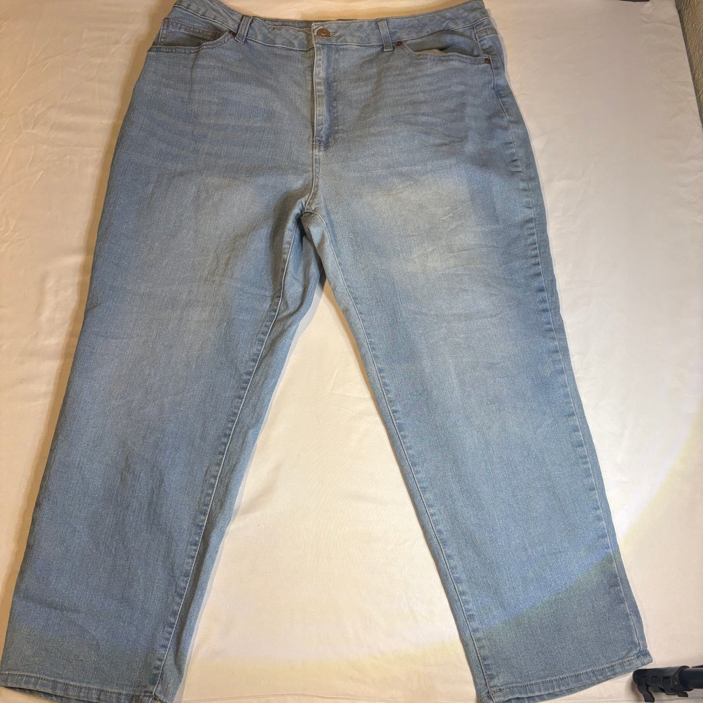 No Boundaries Jeans Women’s 19 Baggy Light Wash High Rise Straight Leg Stretch