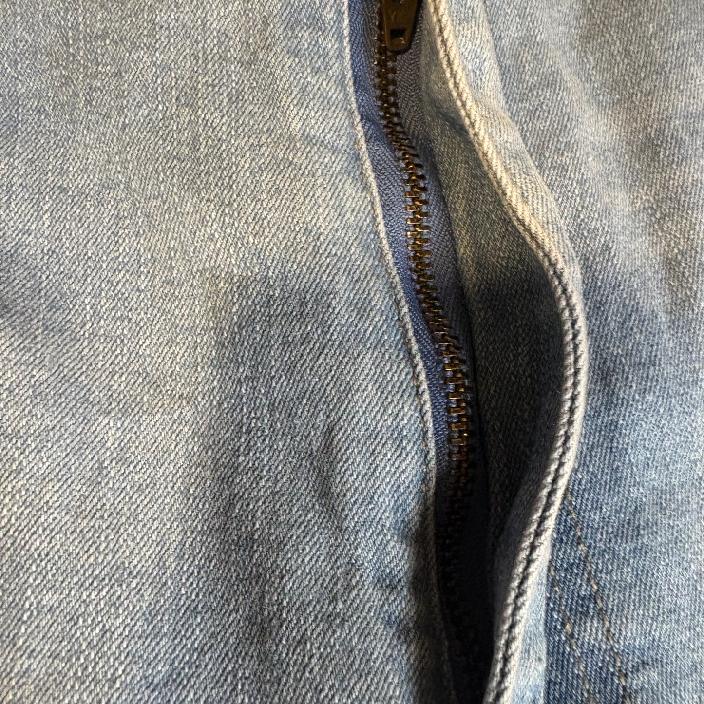 No Boundaries Jeans Women’s 19 Baggy Light Wash High Rise Straight Leg Stretch