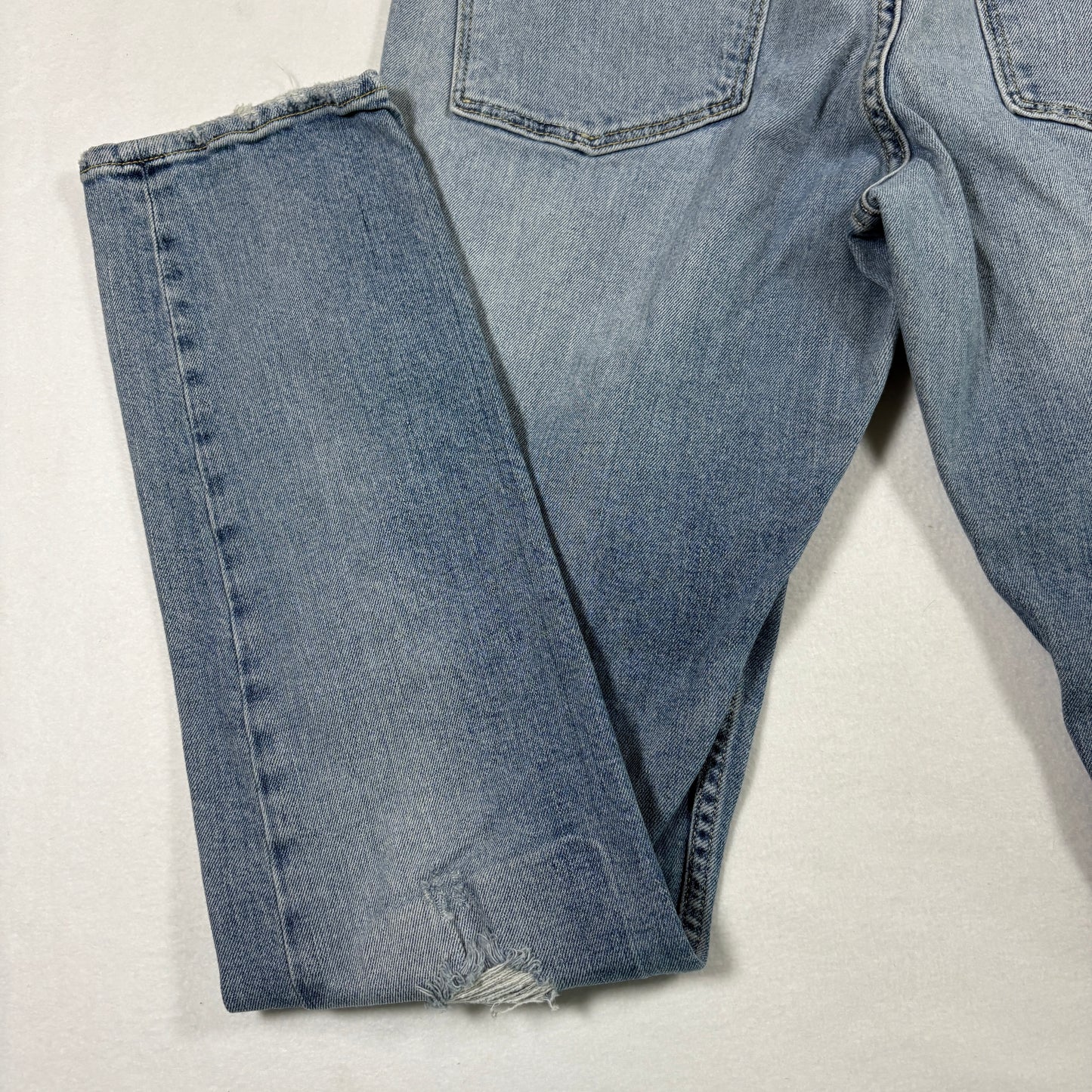 H&M mens jeans 34x32 light wash distressed skinny high rise denim Y2K grunge