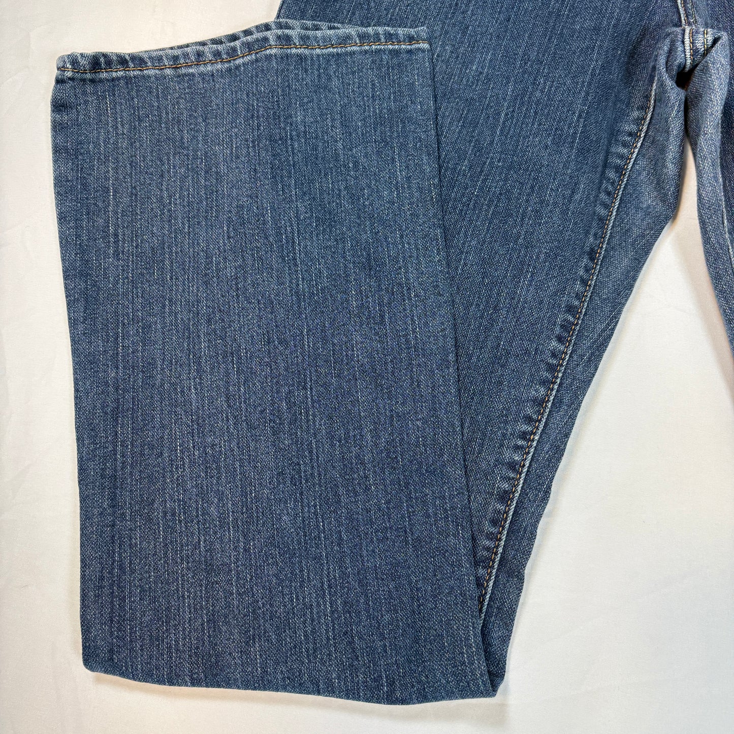 Old Navy The Flirt Bootcut Jeans Women’s Size 8 Regular Blue Denim Stretch Baggy