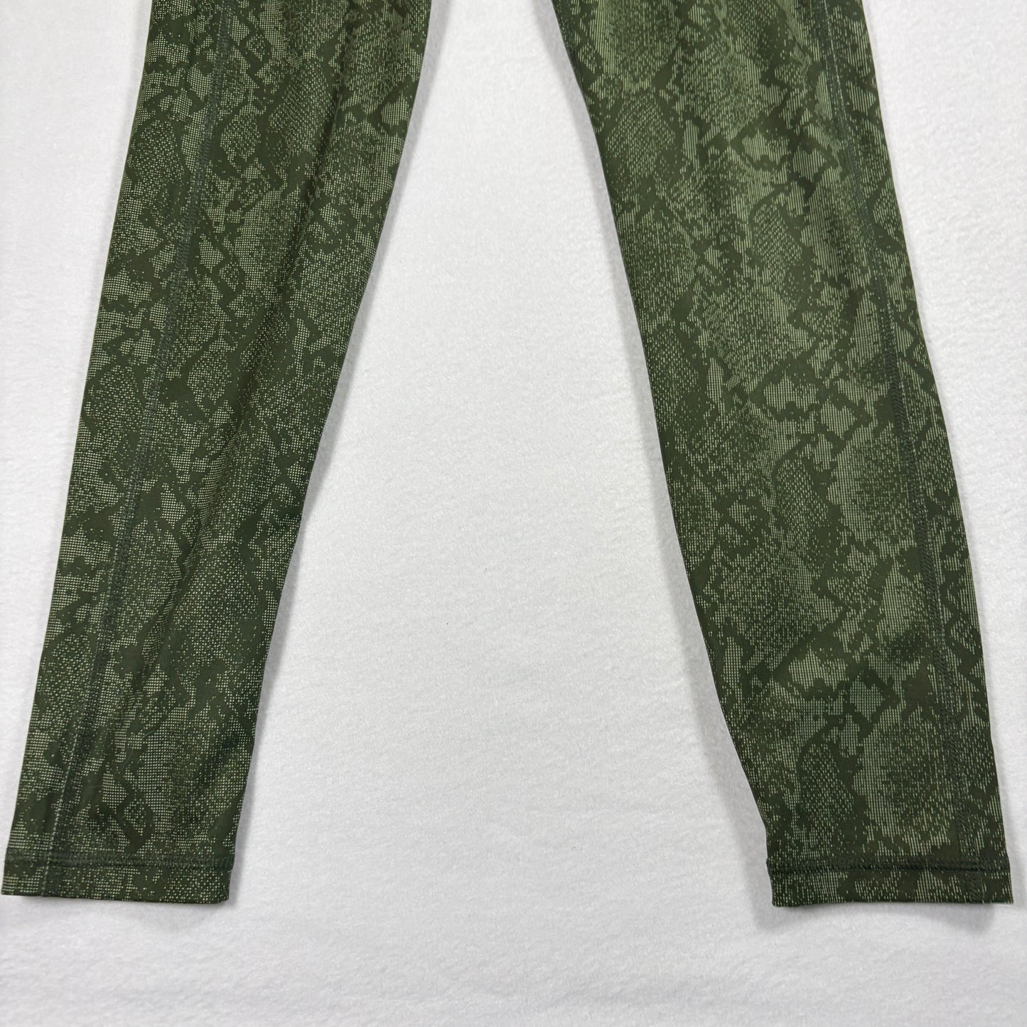 All In Motion Womens Leggings Medium Green Snake Print High Rise Stretch Yoga
