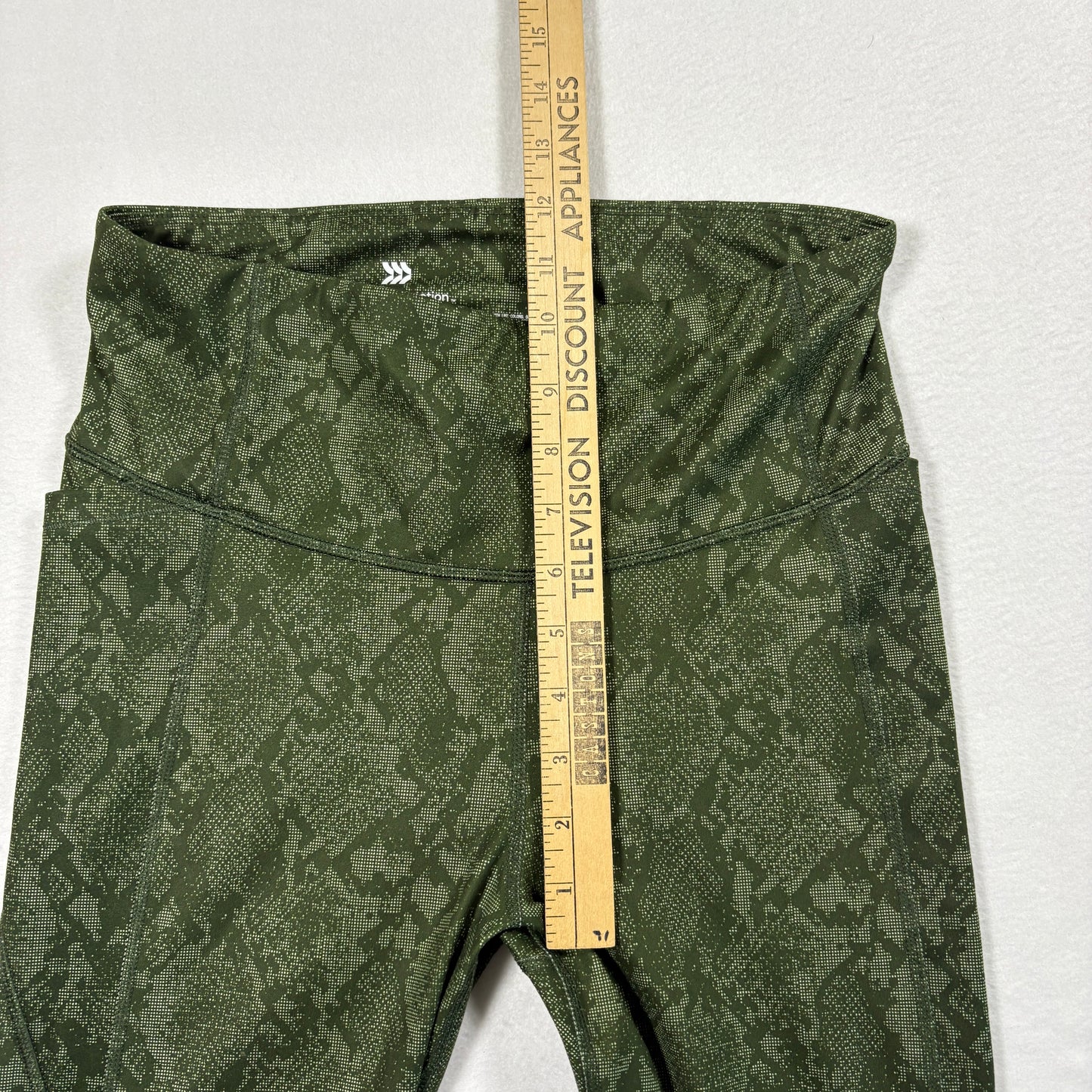 All In Motion Womens Leggings Medium Green Snake Print High Rise Stretch Yoga