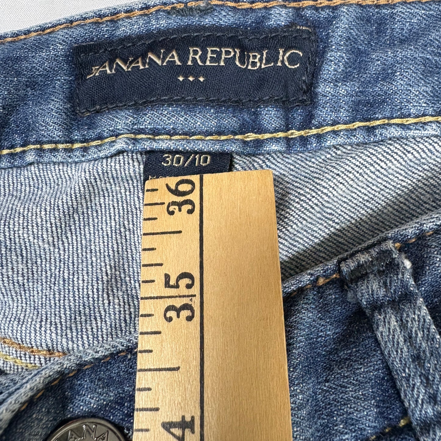 Banana Republic Women’s Jeans Size 10 / 30 Blue Denim Bootcut Baggy Y2K Distressed