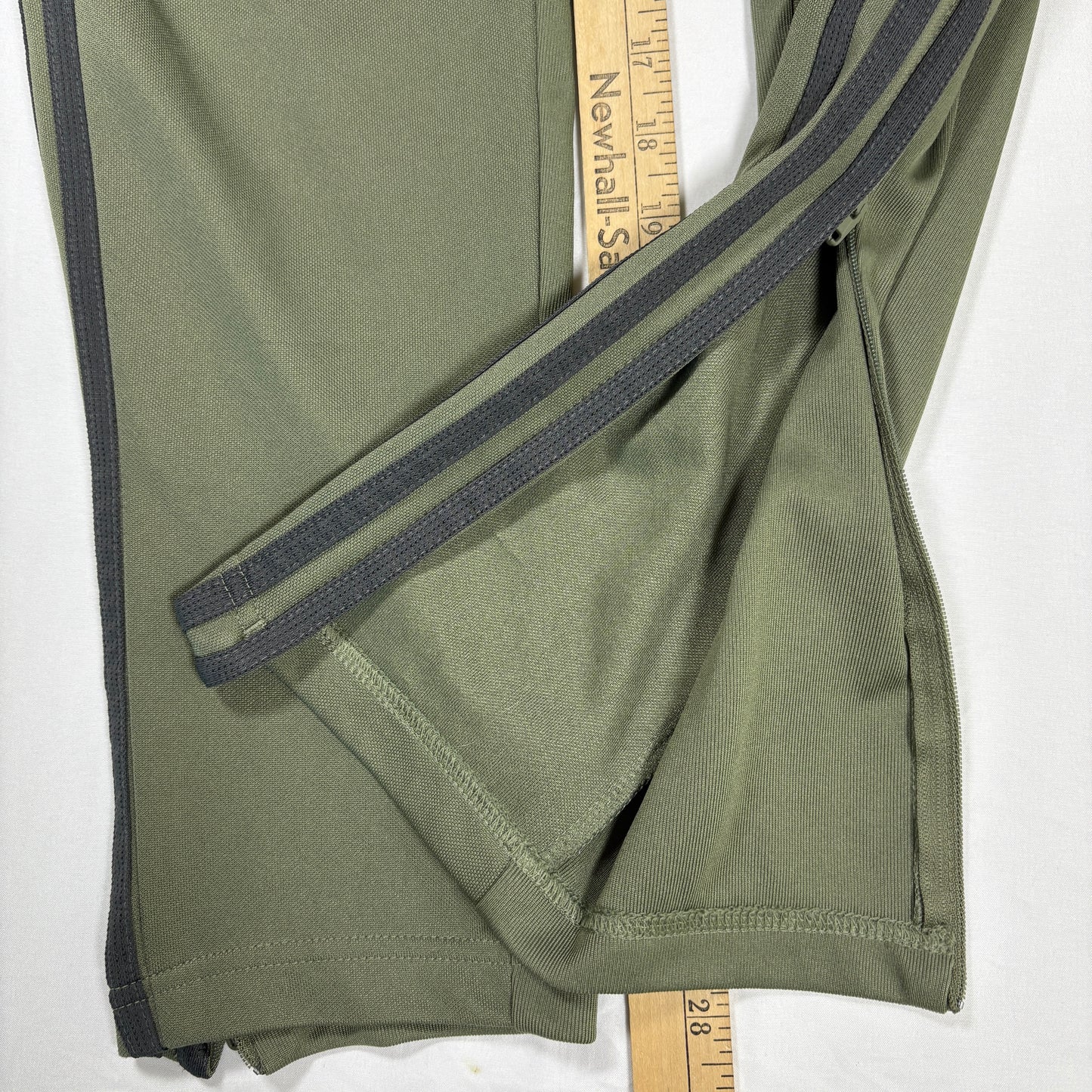 Adidas Men’s L Track Pants Green 3-Stripes Joggers Athletic Training Zip Cuffs
