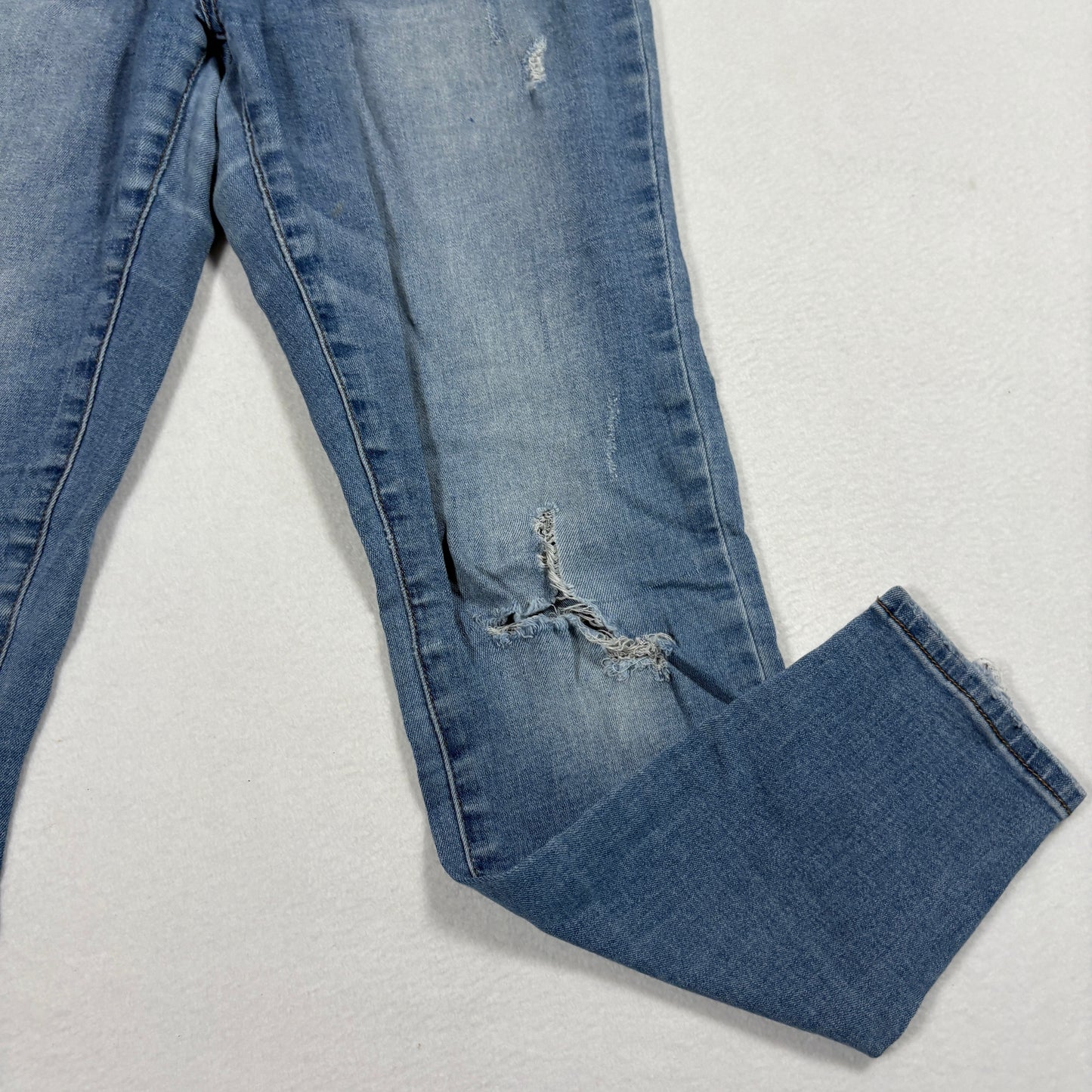 Ashley Mason Womens Jeans Sz 9 Distressed Skinny Denim Light Wash Y2K 90s