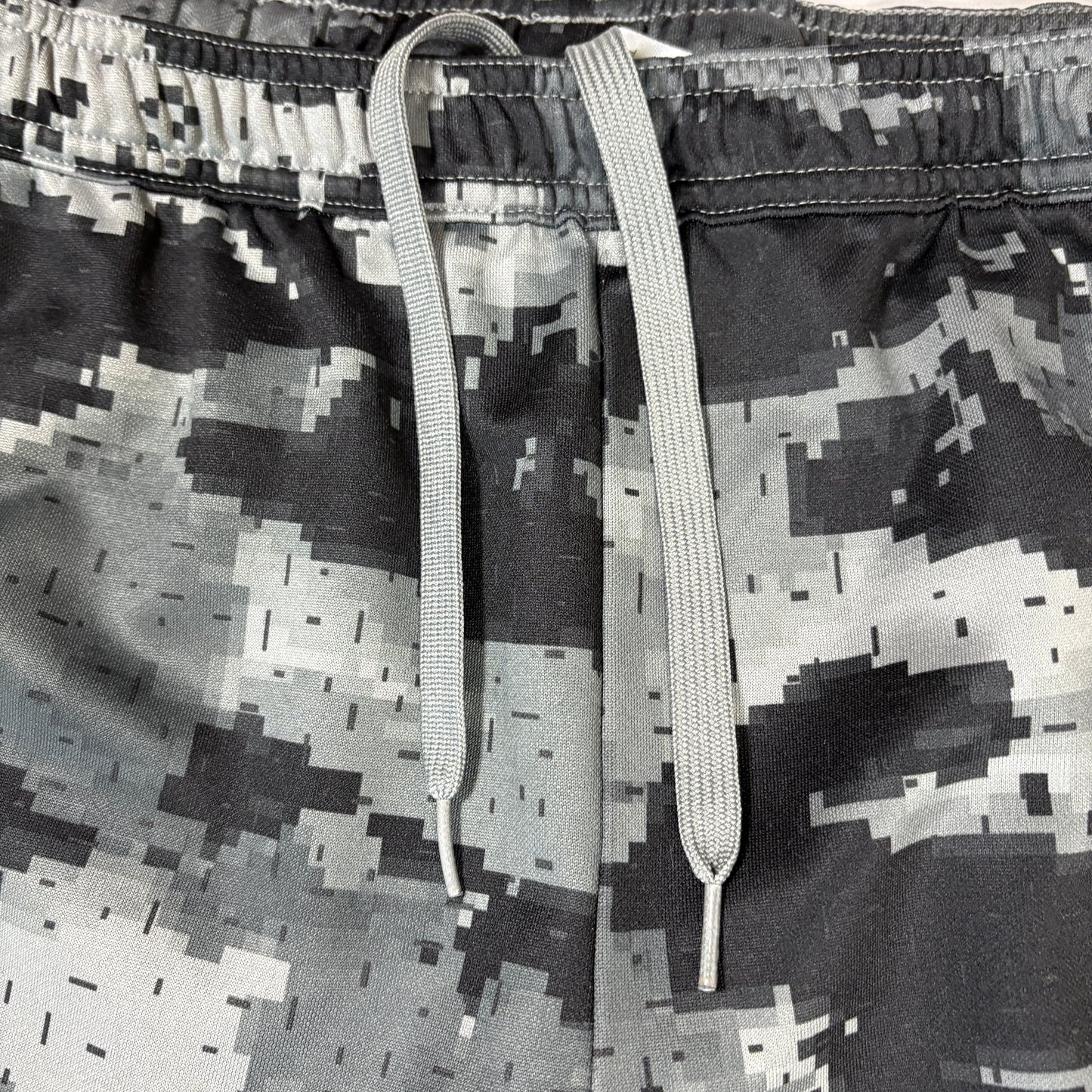 Adidas Men’s XL Track Pants Gray Camo 3-Stripes Joggers Tapered Training