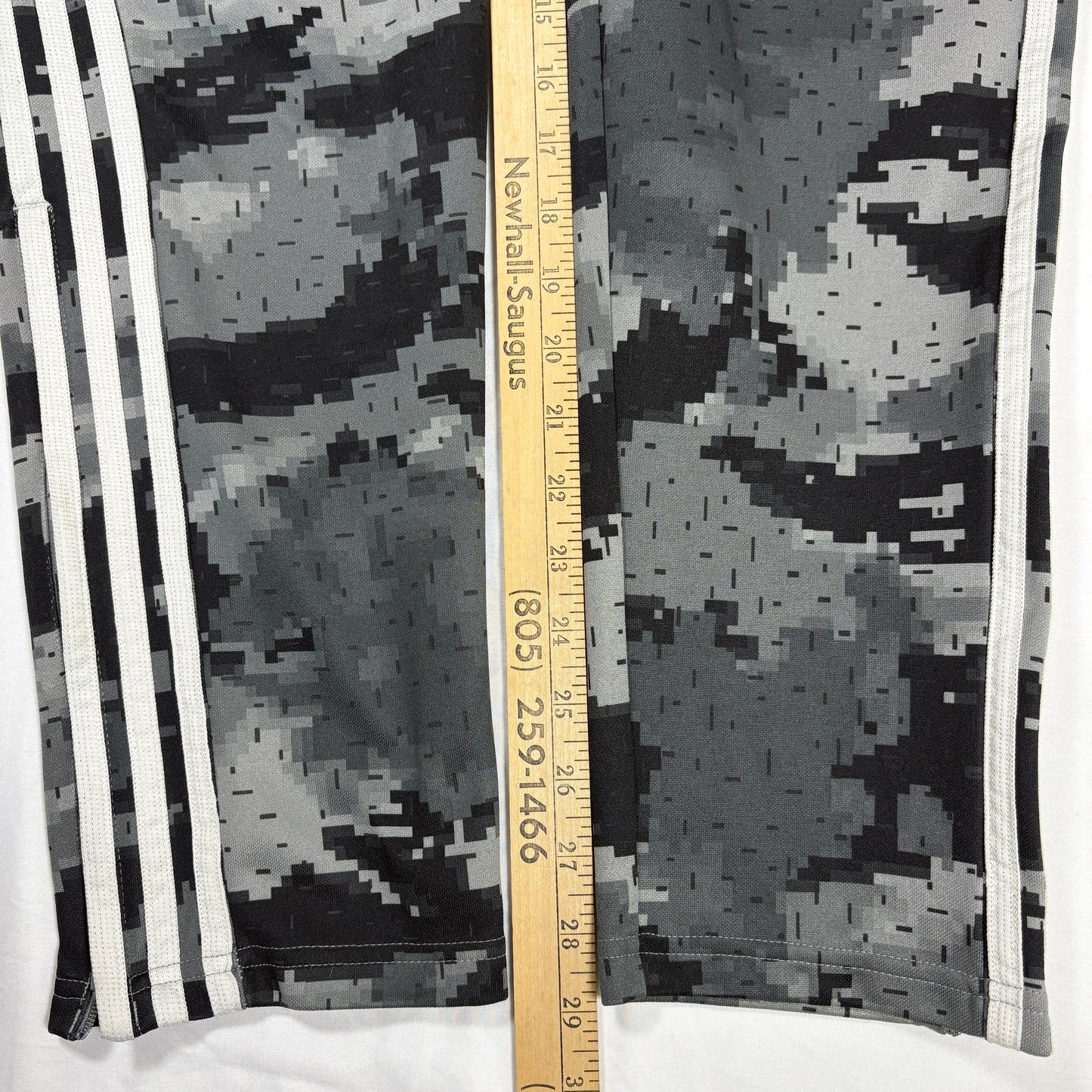 Adidas Men’s XL Track Pants Gray Camo 3-Stripes Joggers Tapered Training