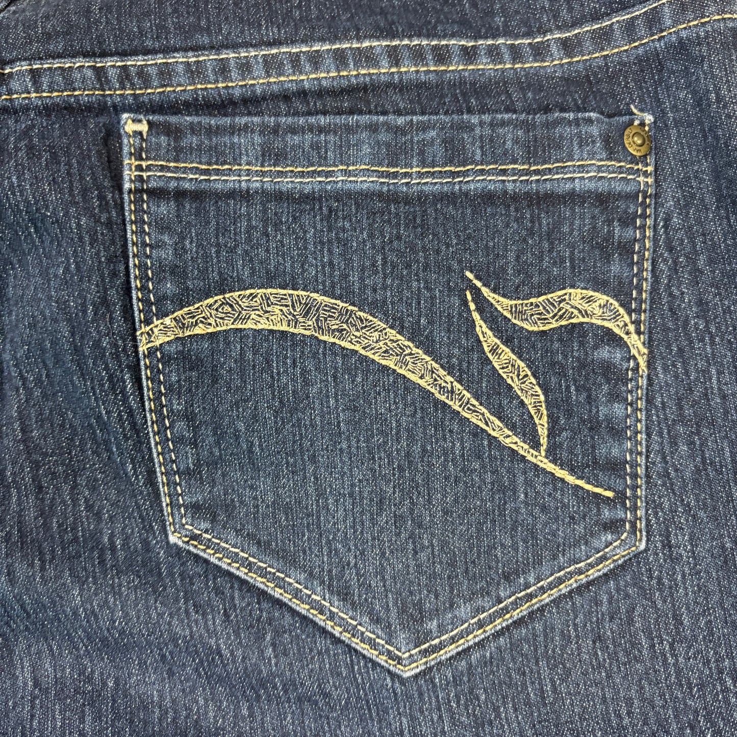 Gloria Vanderbilt Women’s Jeans Size 12 Blue Bootcut Stretch Denim Mid Rise