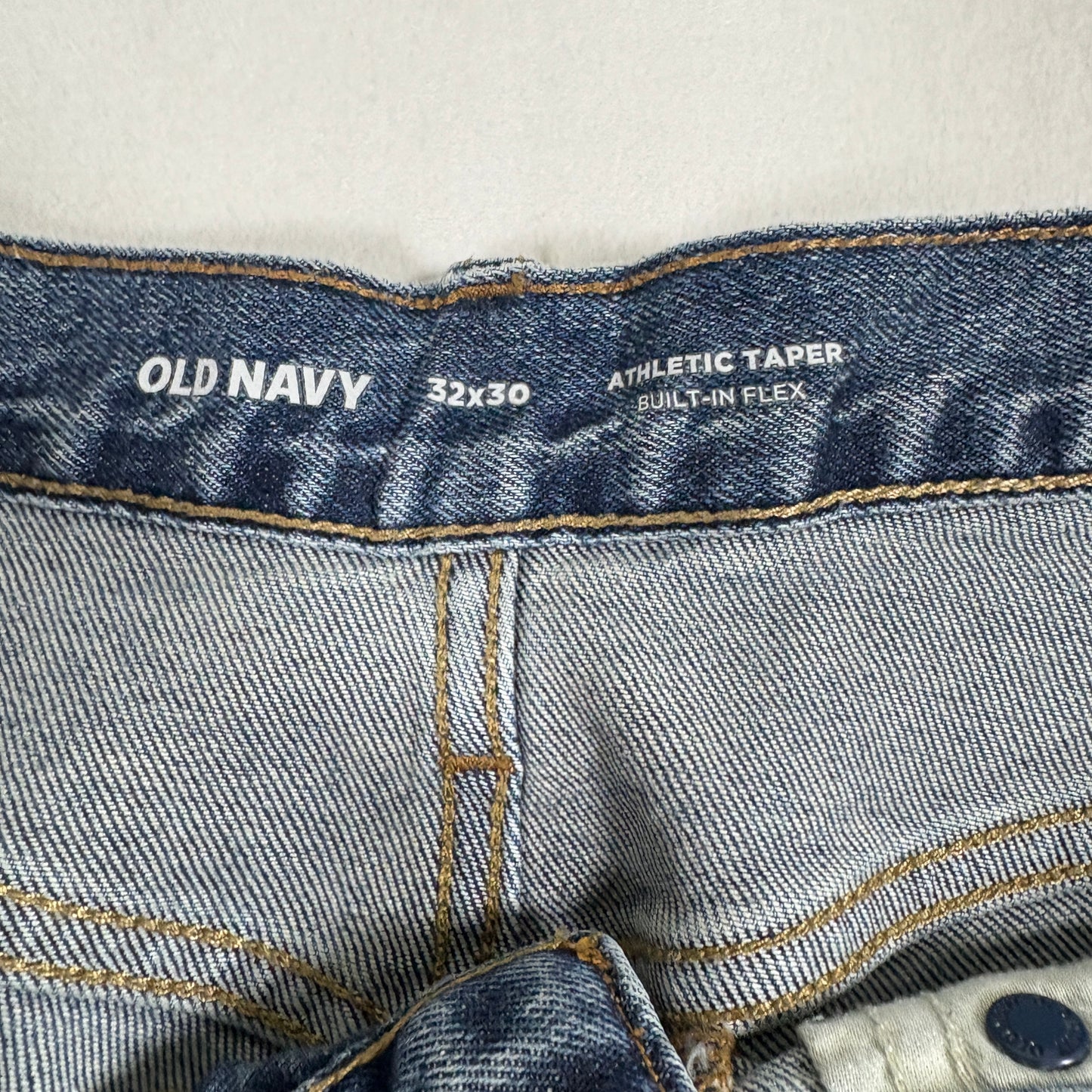 Old Navy Mens Jeans 32x30 Light Wash Athletic Taper Built-In Flex Y2K 90s