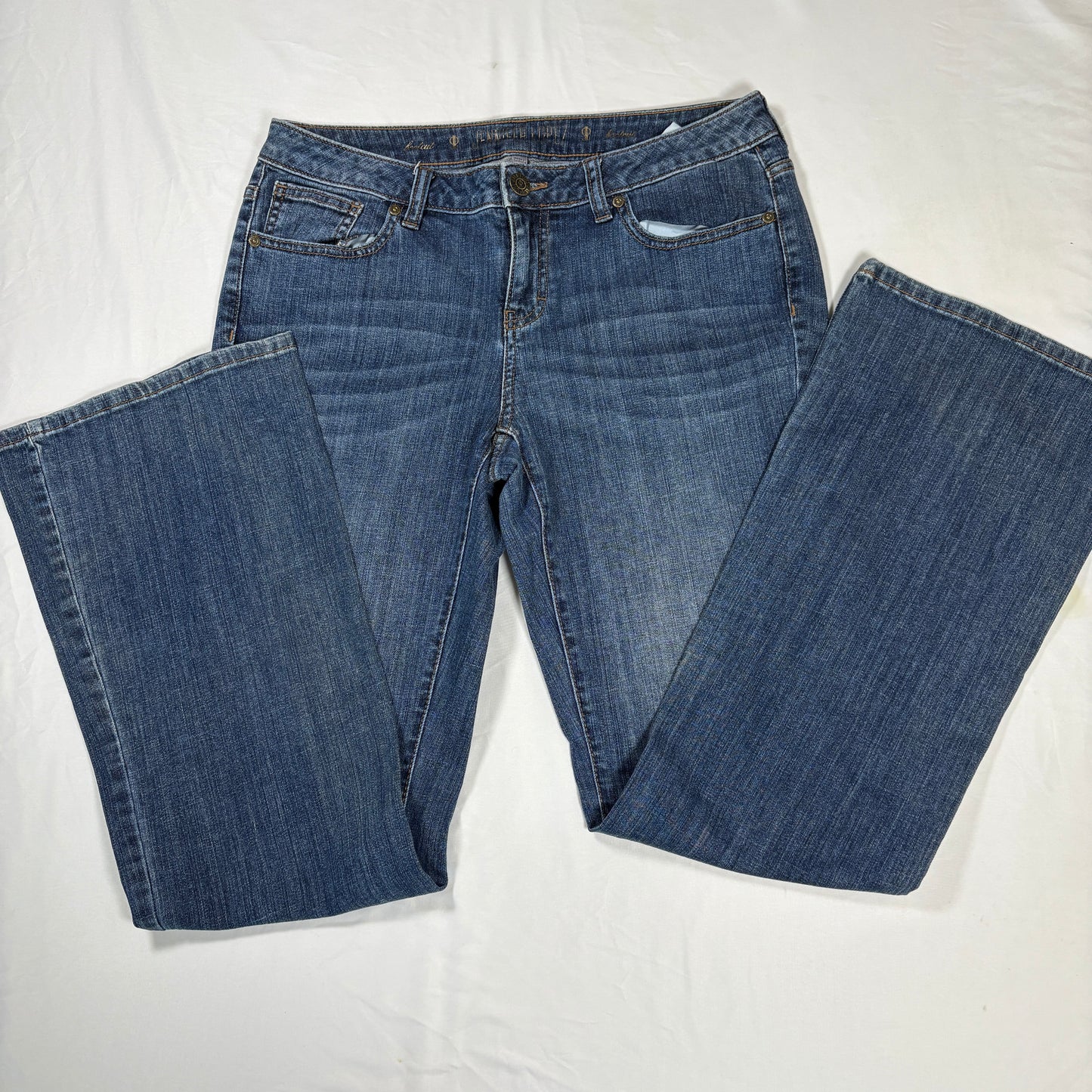 Jennifer Lopez Women’s Size 8 Bootcut Blue Denim Jeans Stretch Medium Wash