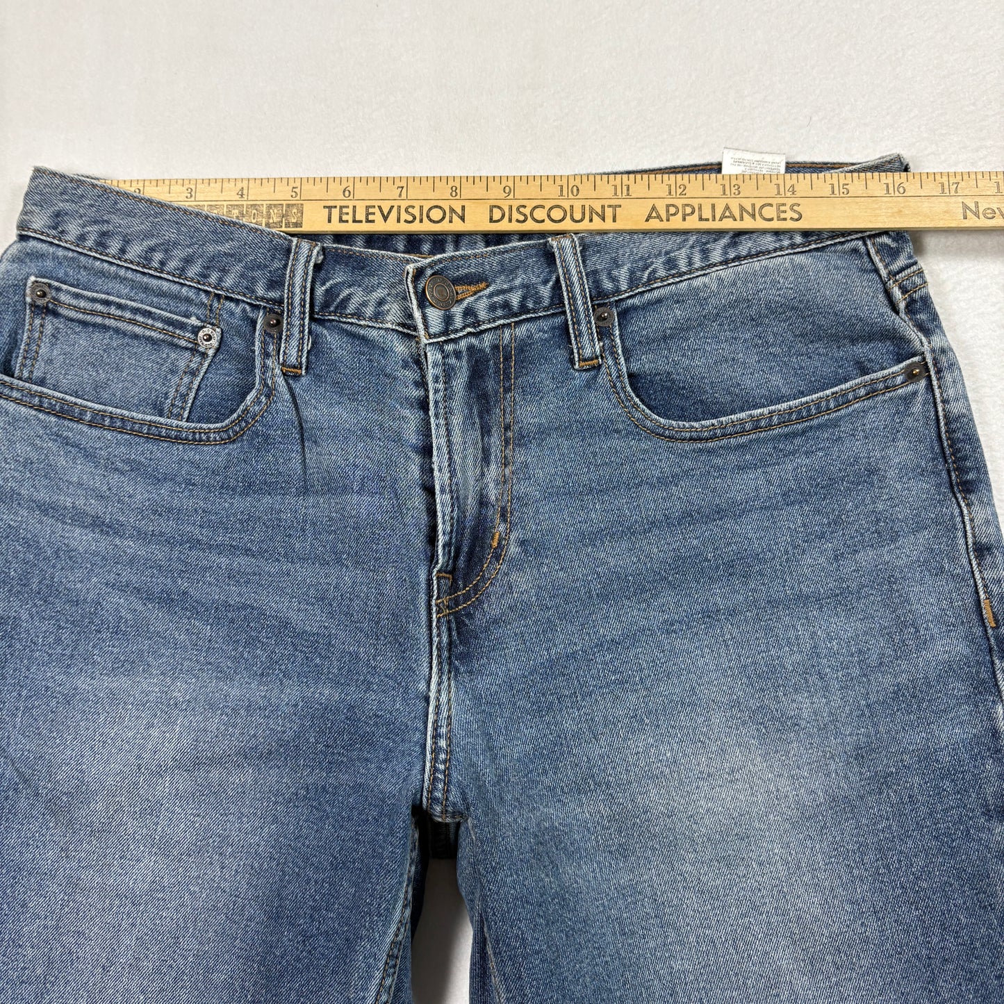 Old Navy Mens Jeans 32x30 Light Wash Athletic Taper Built-In Flex Y2K 90s