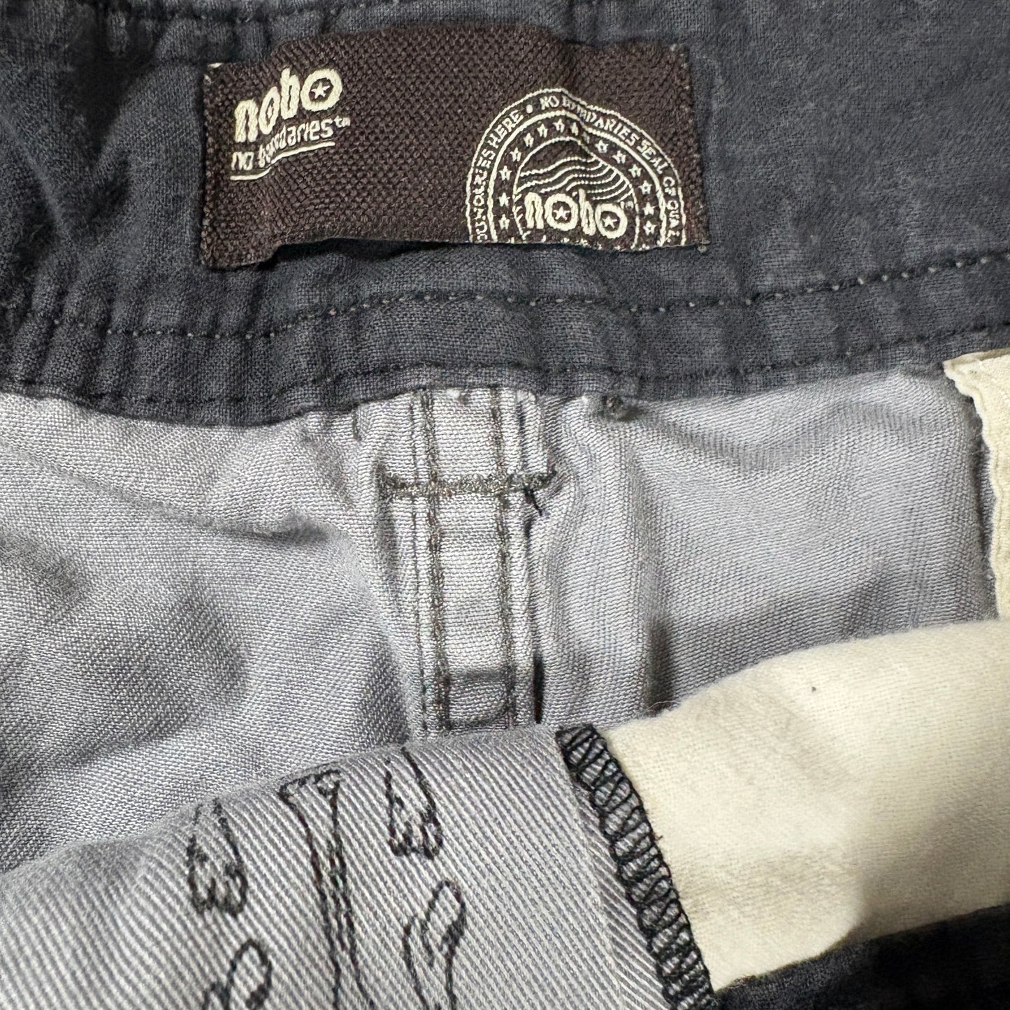 No Boundaries Men’s Shorts 36 Gray Plaid Cotton Casual Flat Front Summer Chino